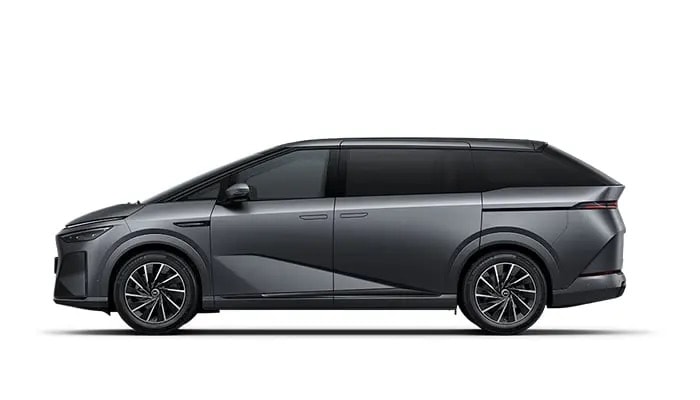 XPENG X9 Performance