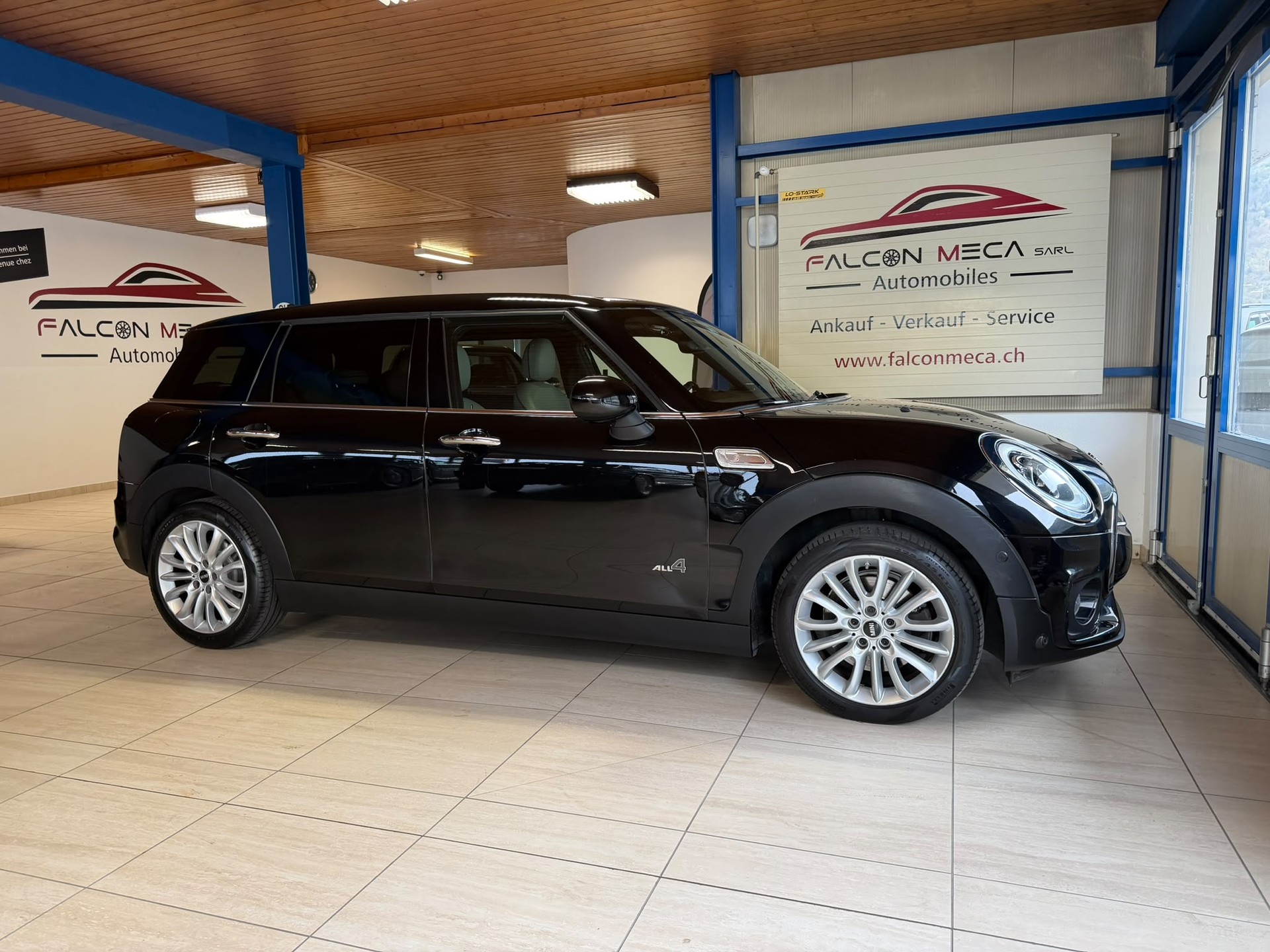 MINI Clubman Cooper S ALL4 Steptronic-image-12
