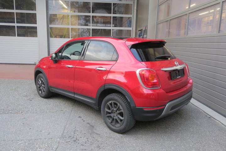 FIAT 500X 2.0 MJ Cross Plus 4x4 Automatic-image-3