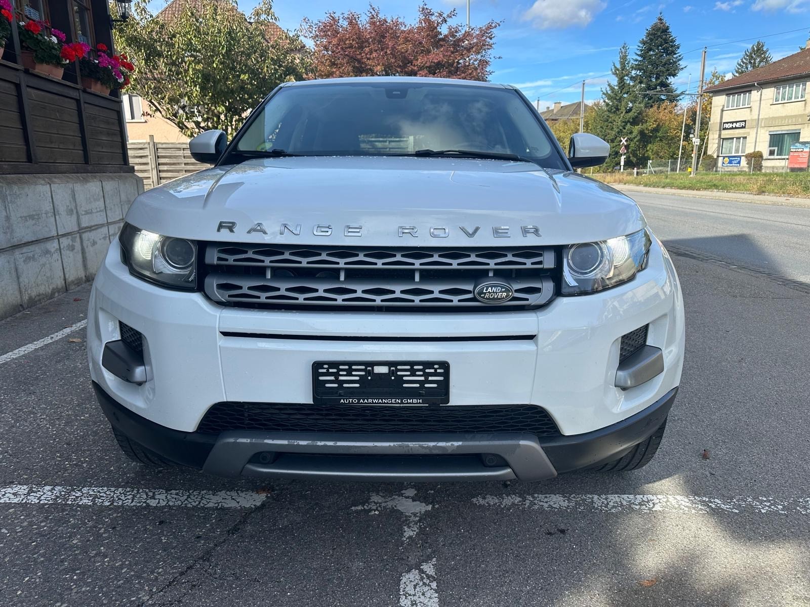 LAND ROVER Range Rover Evoque 2.2 TD4 Uptown AT9-image-4