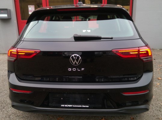 VW Golf 1.0 TSI Value-image-5