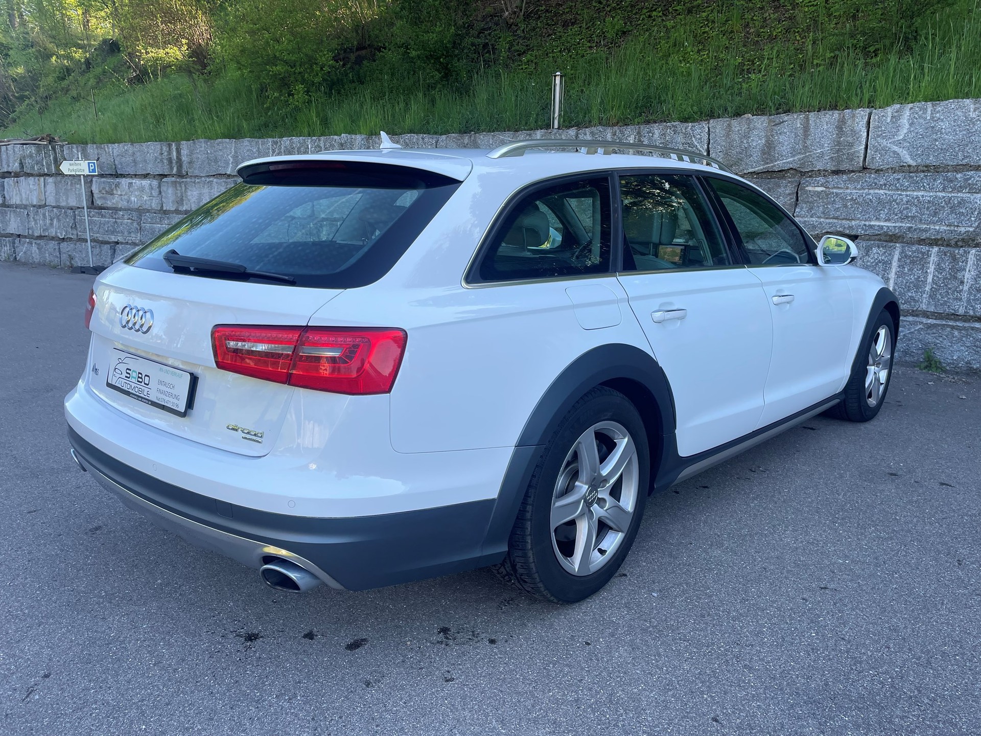 AUDI A6 allroad 3.0 TDI V6 quattro S-tronic-image-9