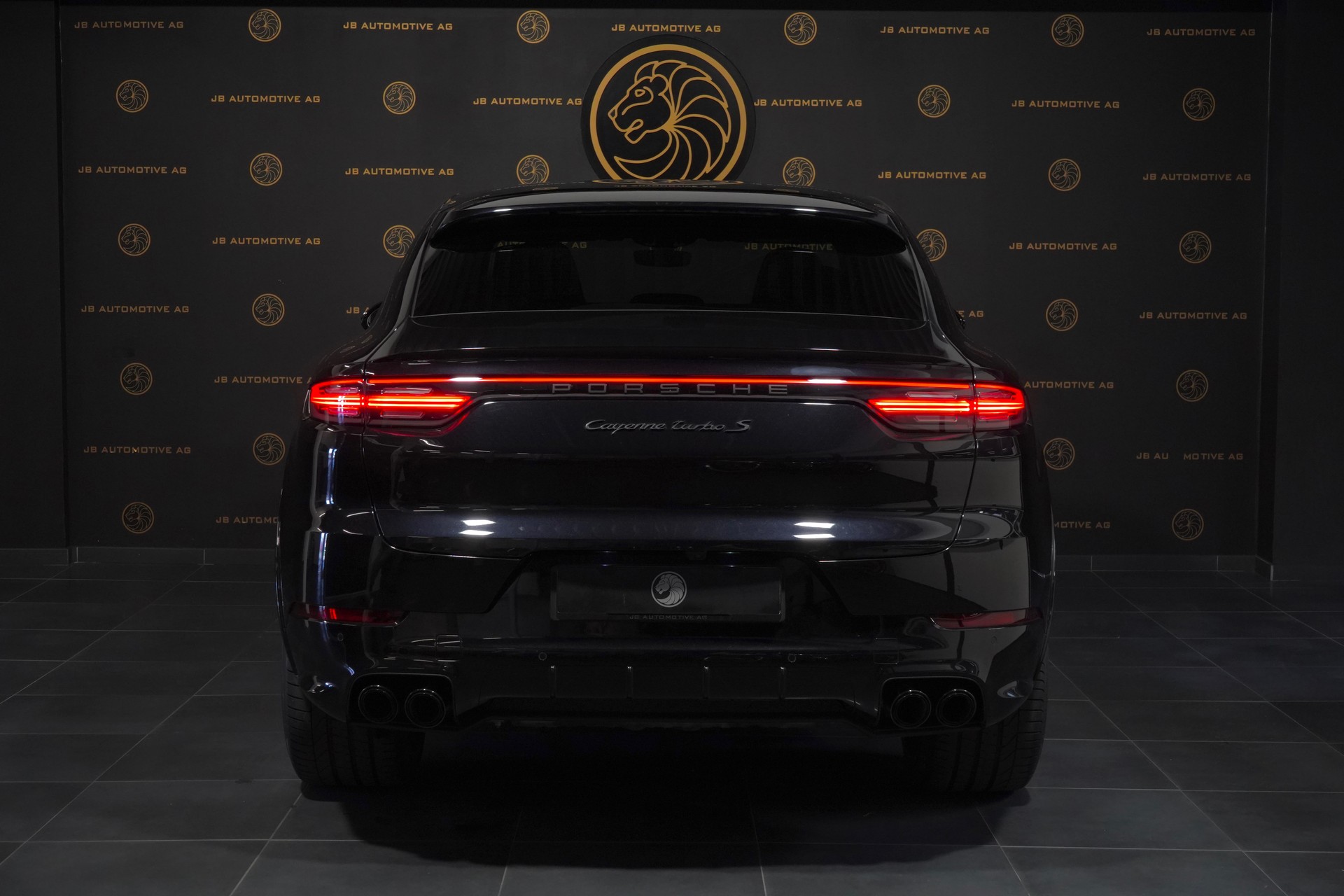 PORSCHE Cayenne Turbo Coupé S E-Hybrid 🇨🇭-image-14
