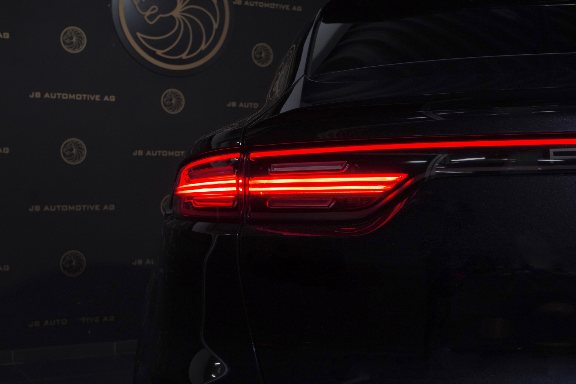 PORSCHE Cayenne Turbo Coupé S E-Hybrid 🇨🇭-image-15