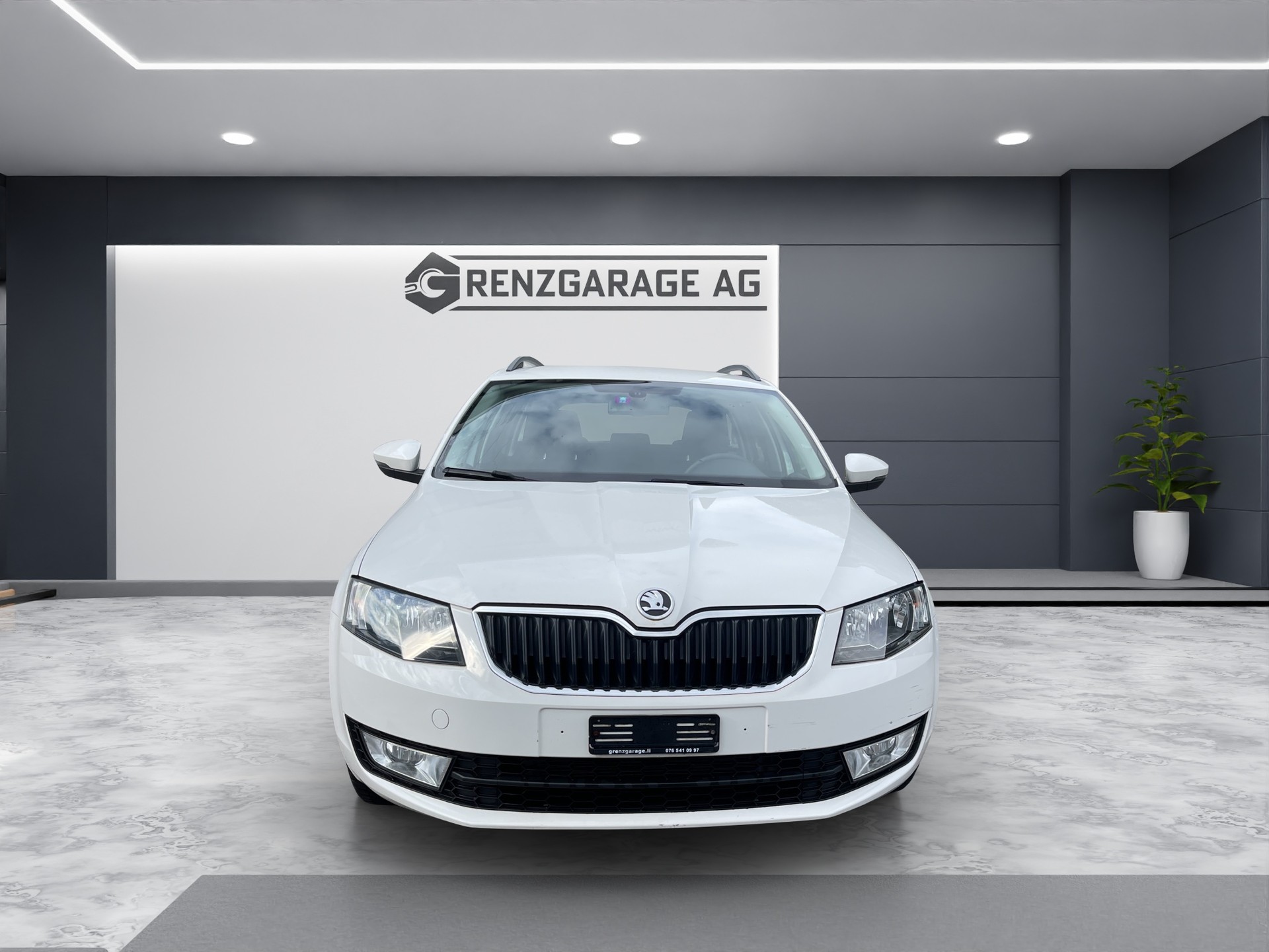 SKODA Octavia Combi 1.6 TDI Fresh 4x4-image-0