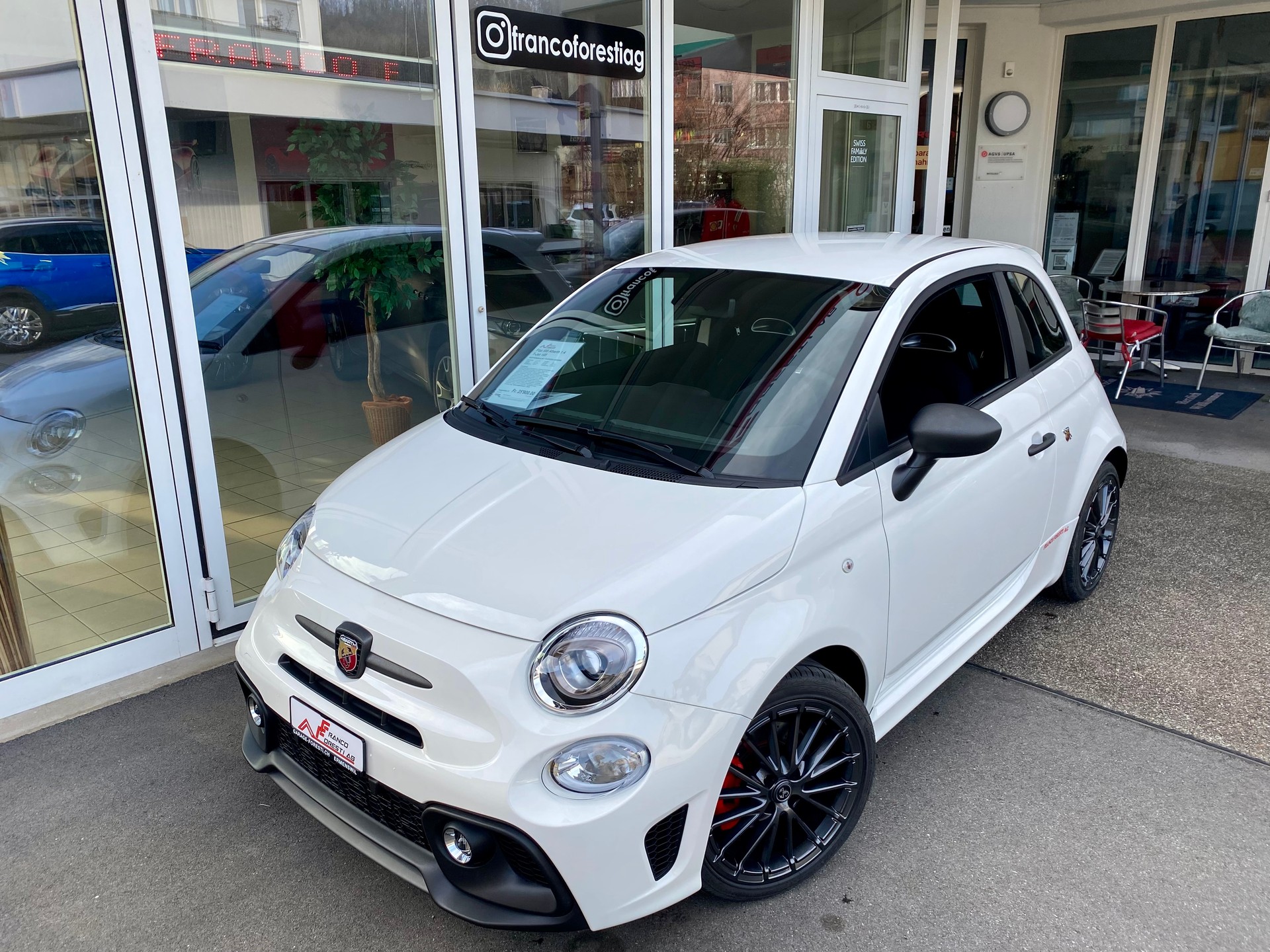 FIAT 595 1.4 16V Turbo Abarth 595-image-1