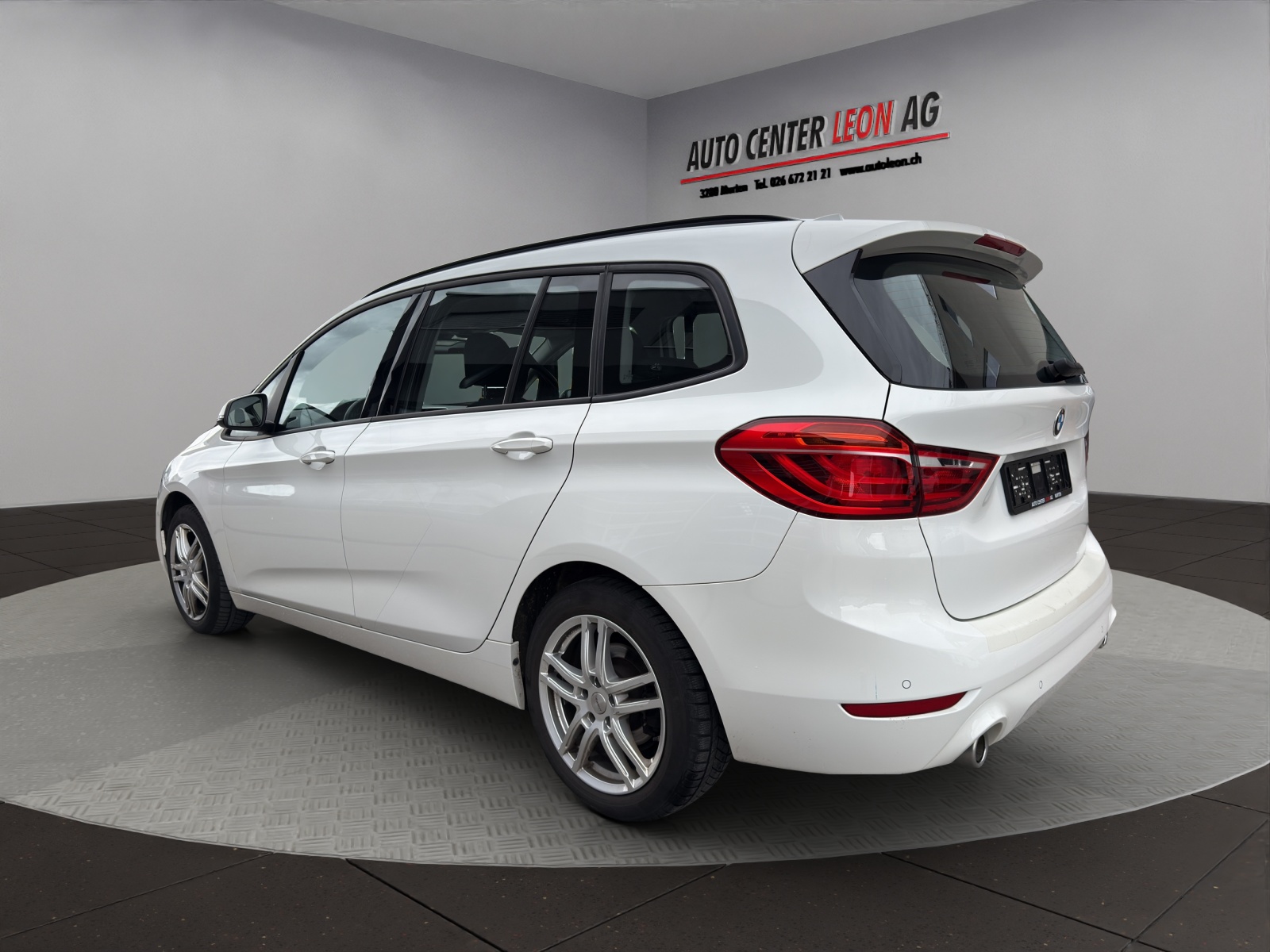 BMW 218d xDrive Gran Tourer Steptronic-showroom-element-3