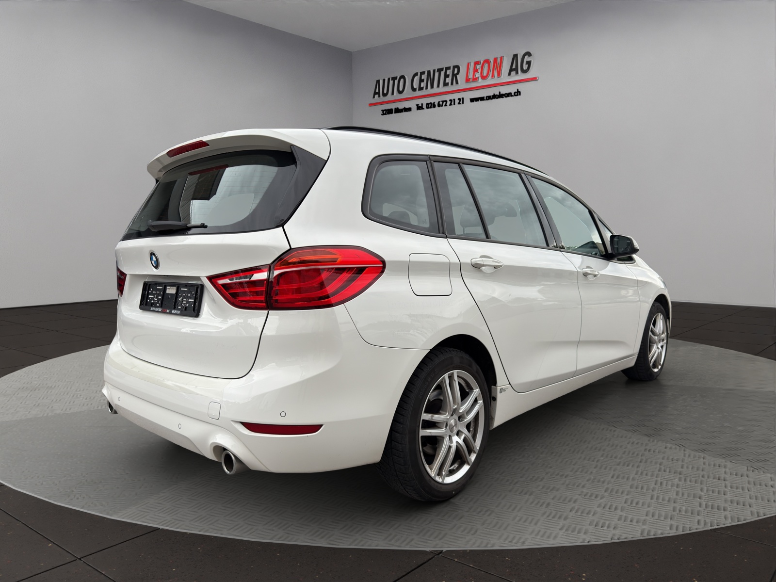 BMW 218d xDrive Gran Tourer Steptronic-image-5