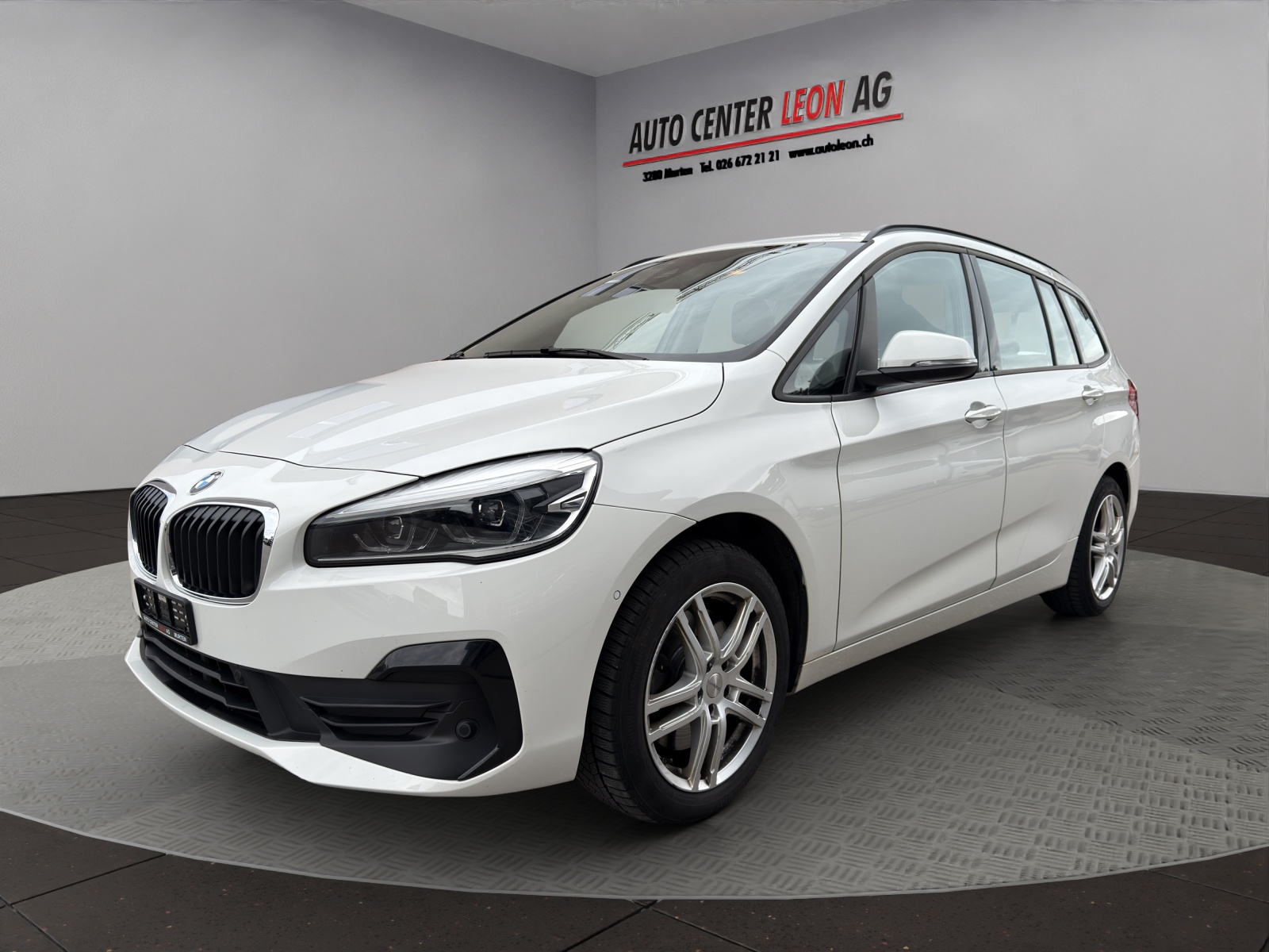 BMW 218d xDrive Gran Tourer Steptronic-showroom-element-1