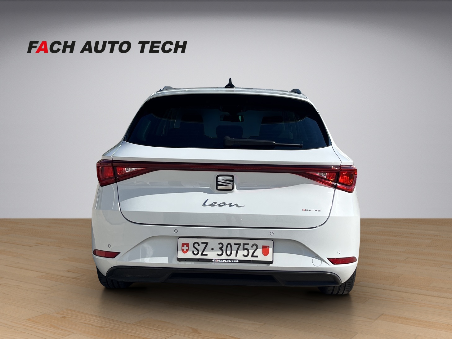 SEAT Leon ST 2.0 TDI Style DSG-image-4