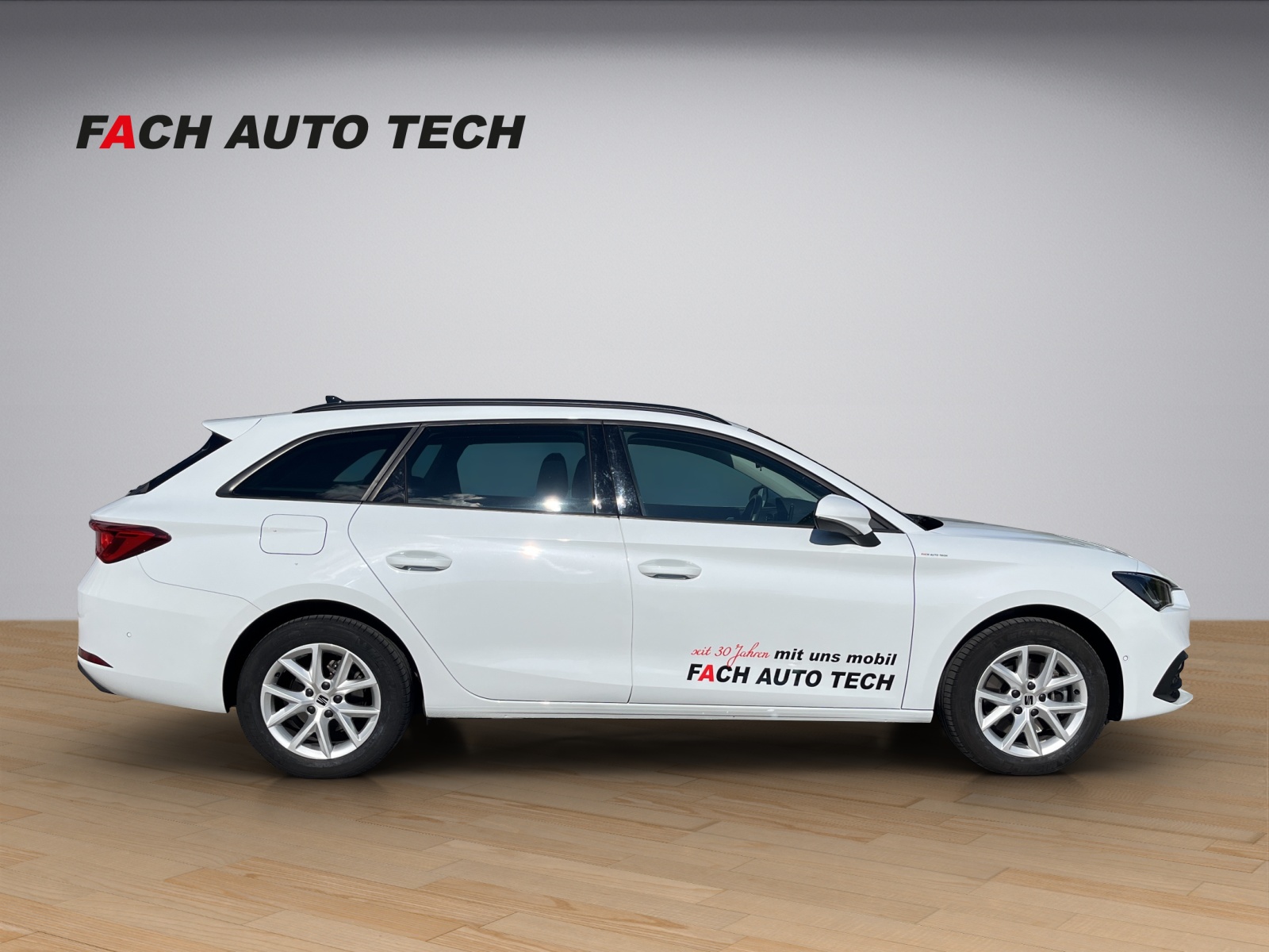 SEAT Leon ST 2.0 TDI Style DSG-image-6