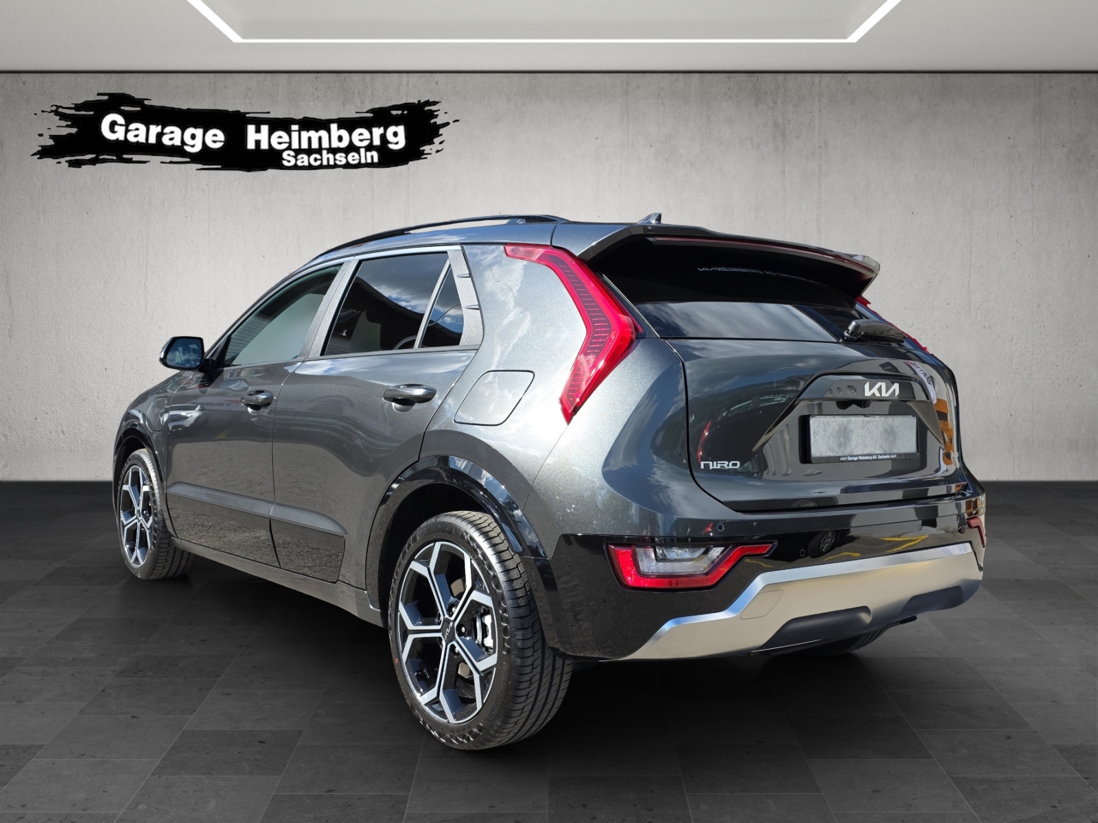 KIA Niro 1.6 GDi Plug-in Hybrid Power Edition-image-2