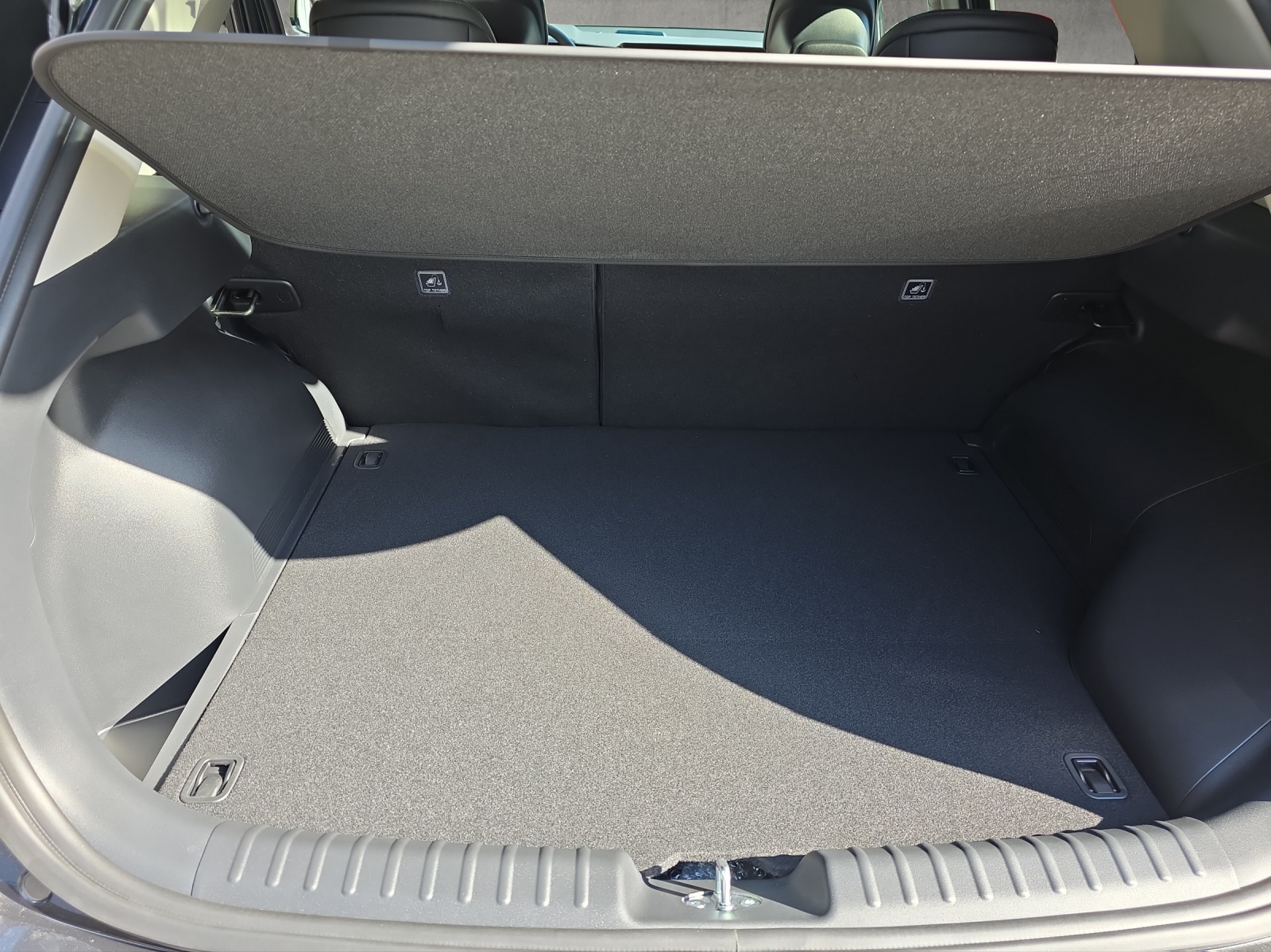 KIA Niro 1.6 GDi Plug-in Hybrid Power Edition-image-11