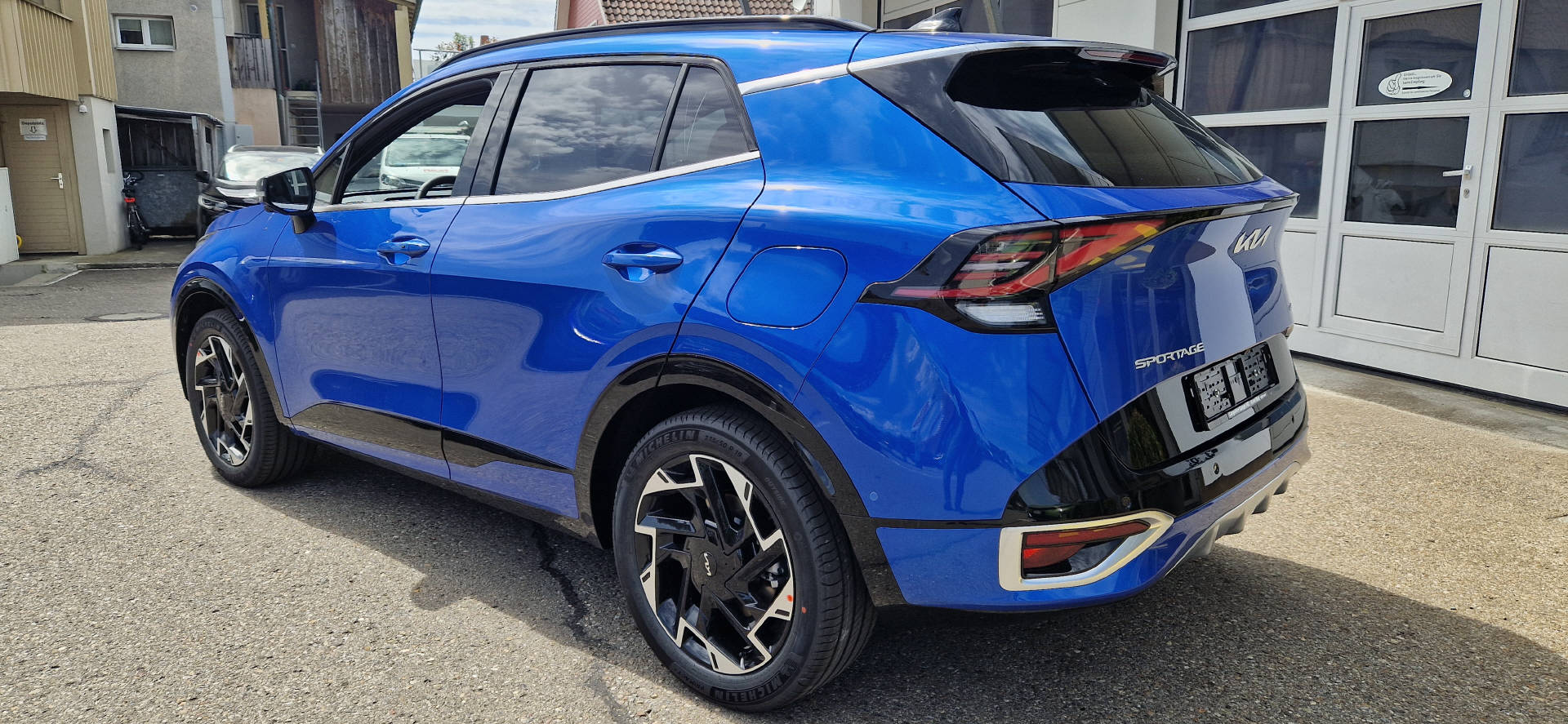 KIA Sportage 1.6 T-GDi PHEV GT-Line-image-10