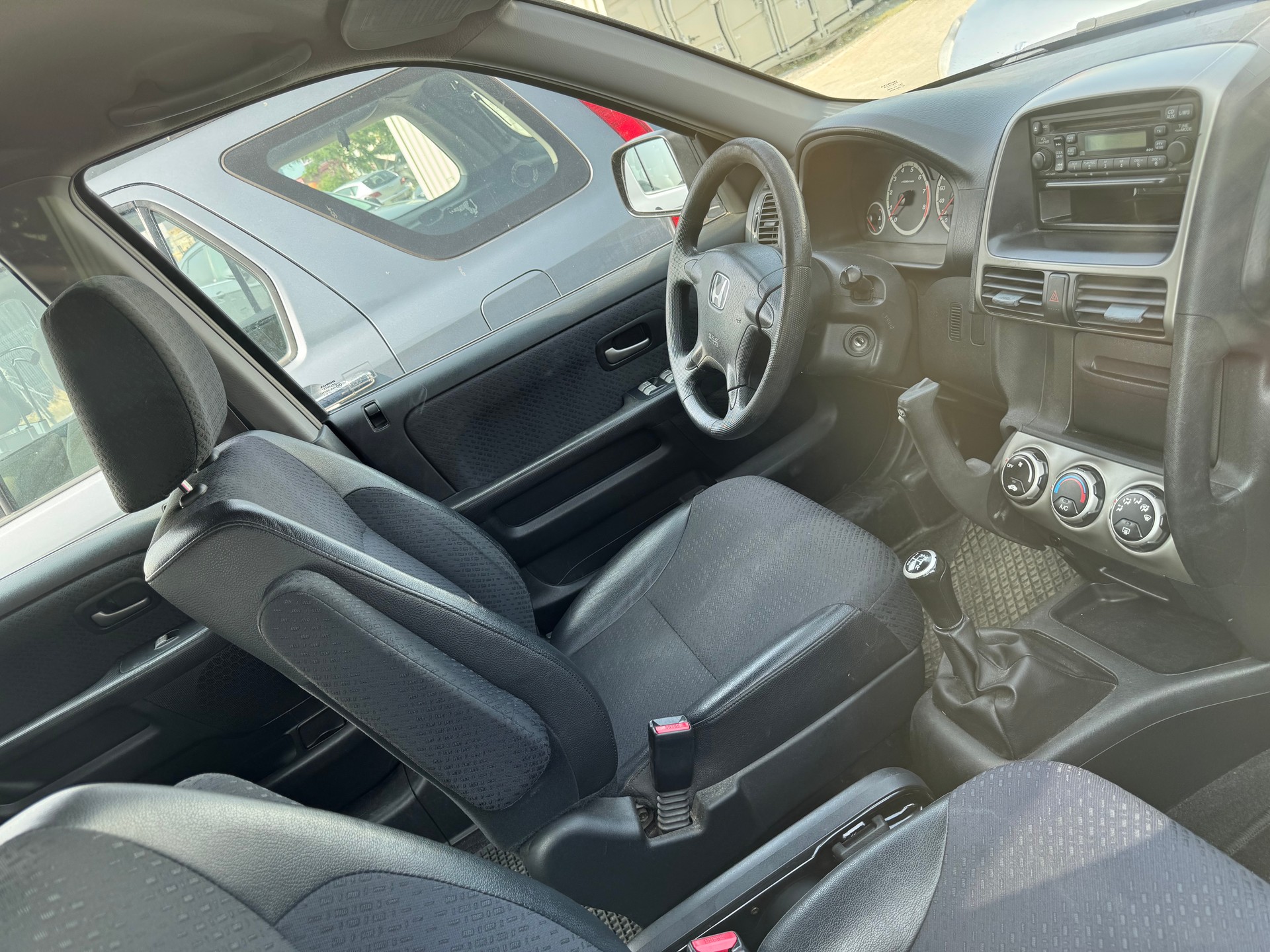 HONDA CR-V 2.0 4WD ES Executive-image-4