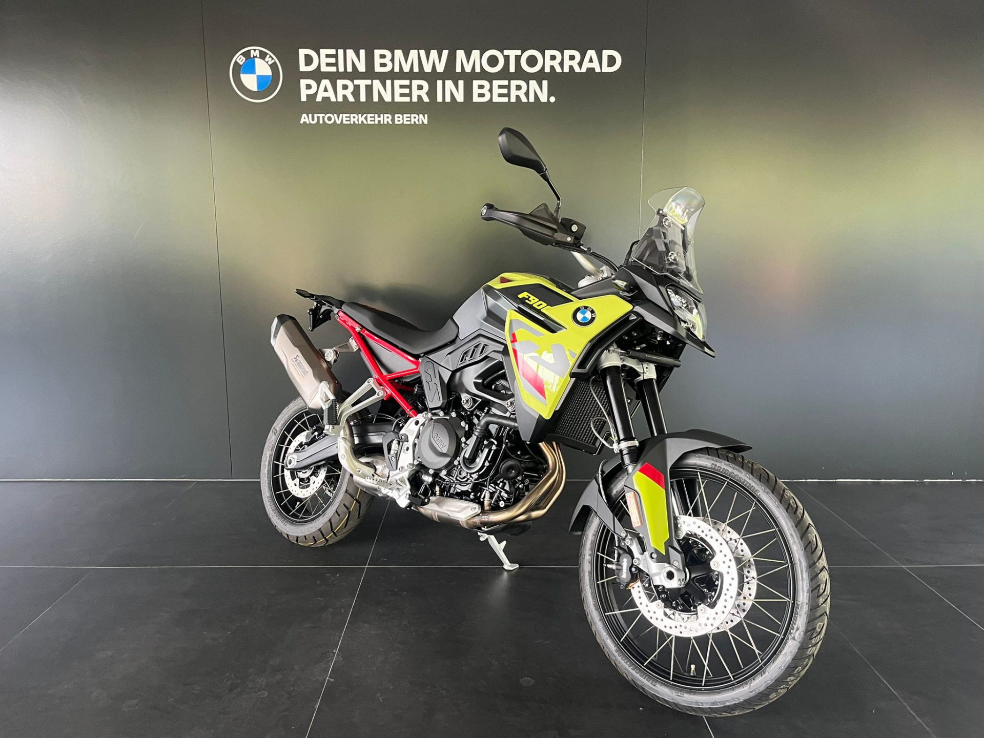 BMW F 900 GS-showroom-element-2