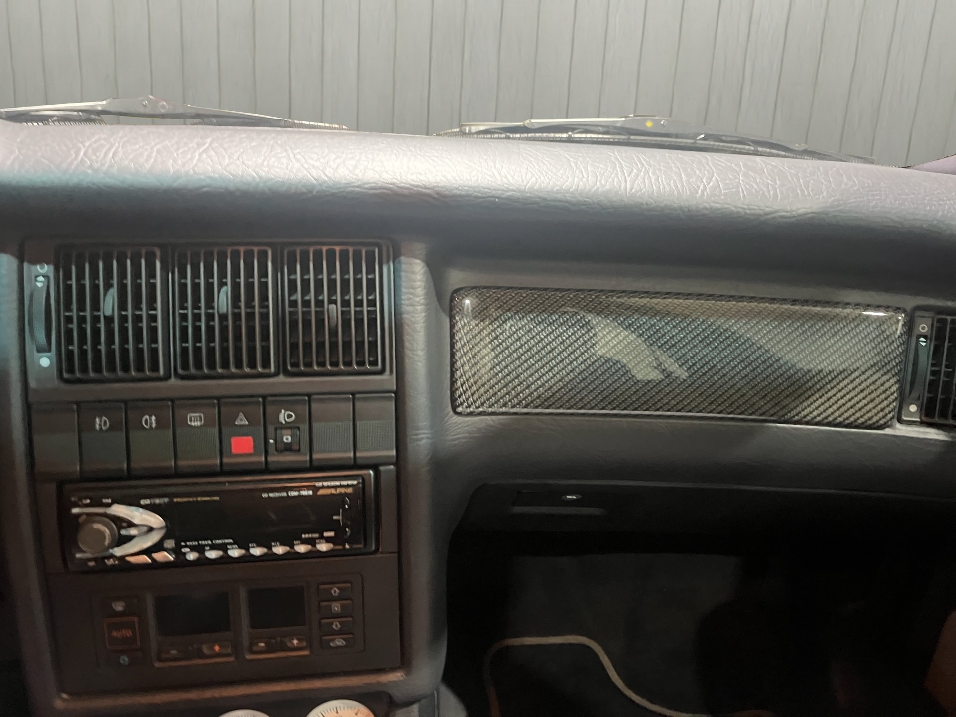 AUDI 80 Avant RS2-image-10