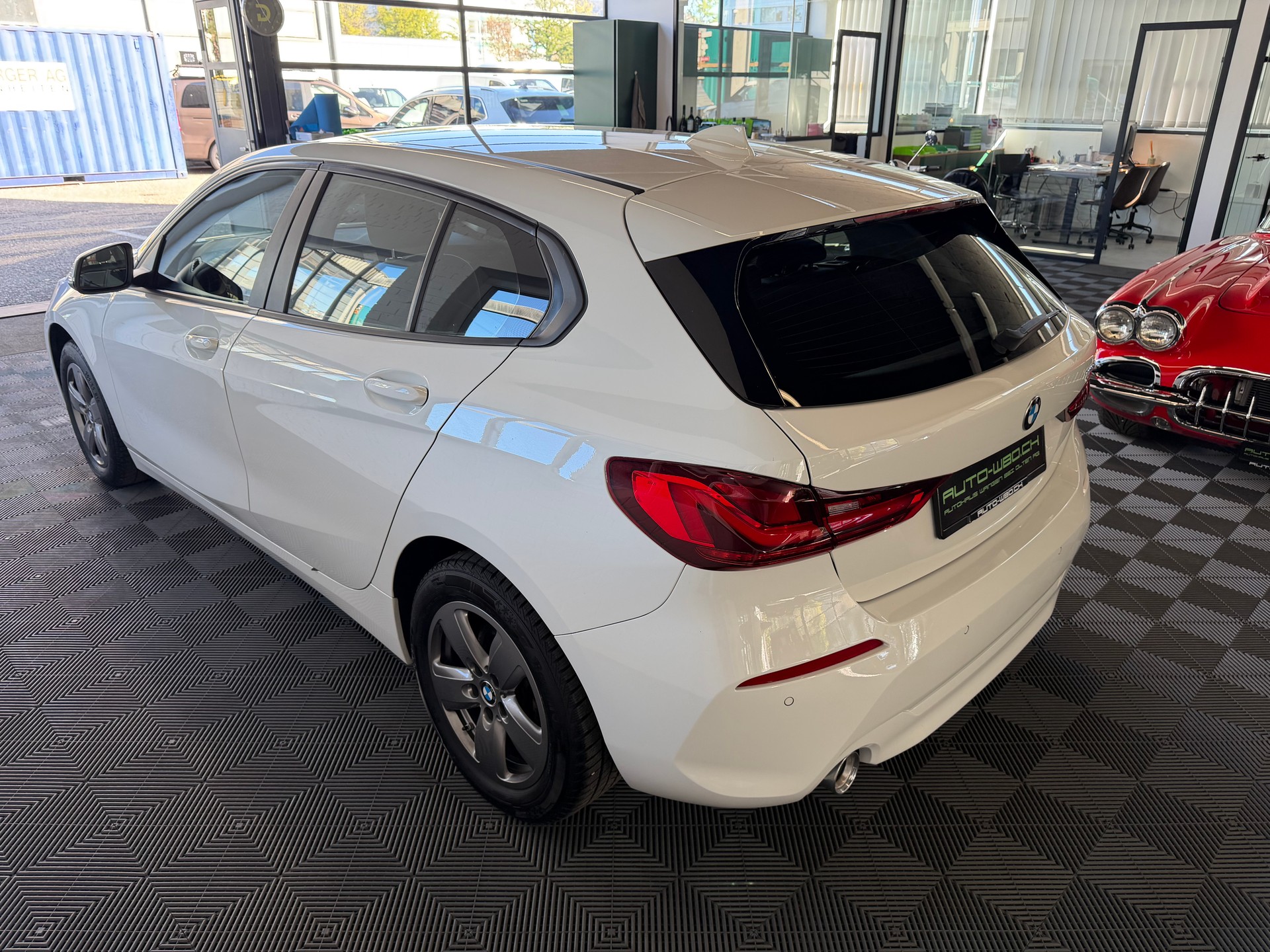 BMW 116d Steptronic-image-3