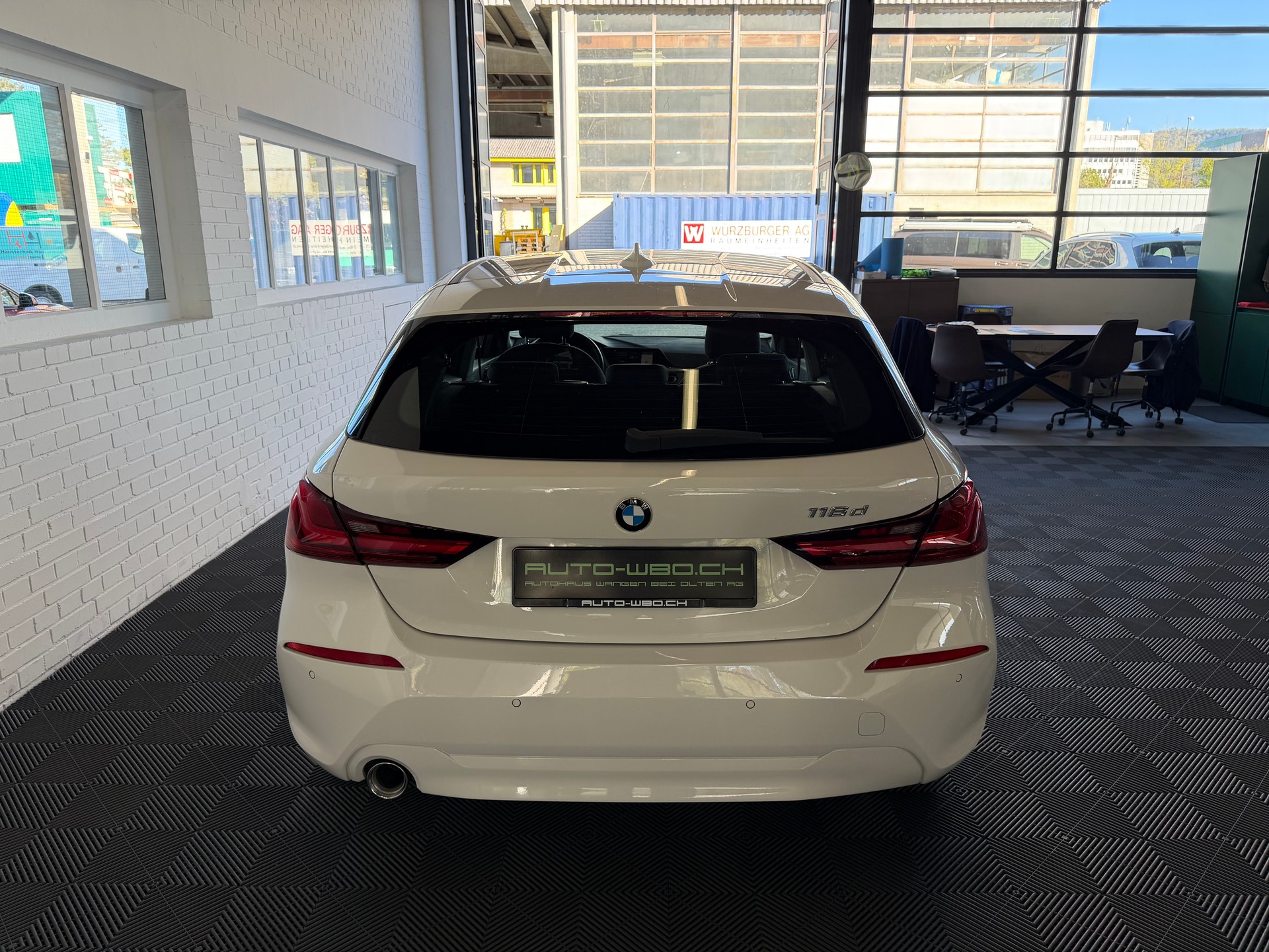 BMW 116d Steptronic-image-2