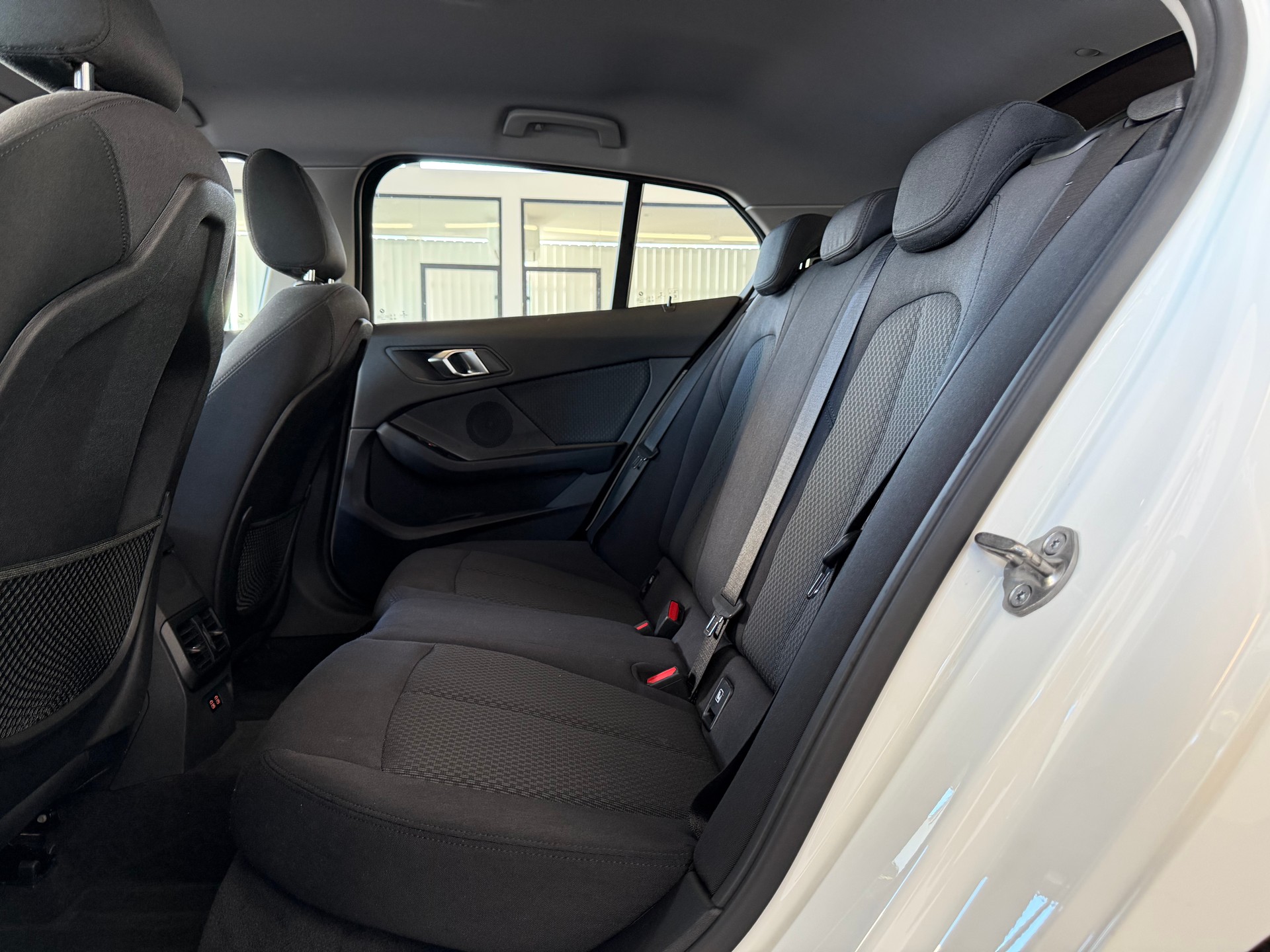 BMW 116d Steptronic-image-8
