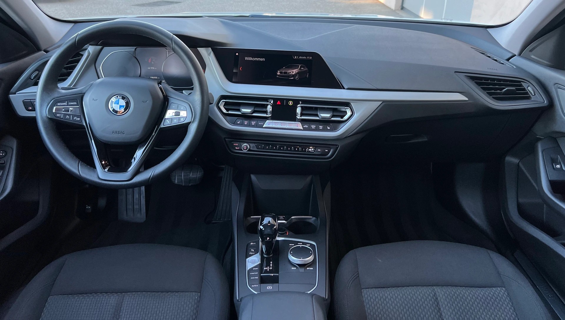 BMW 116d Steptronic-image-12
