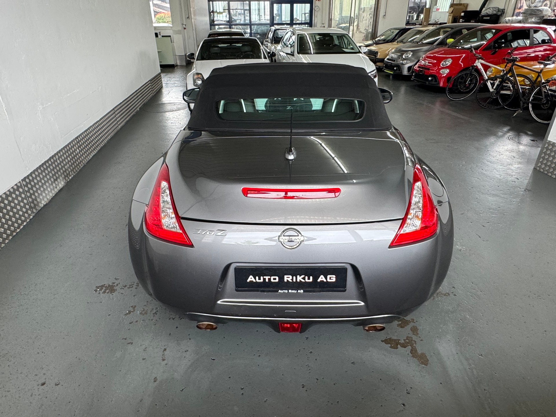 NISSAN 370 Z Roadster Pack-image-18