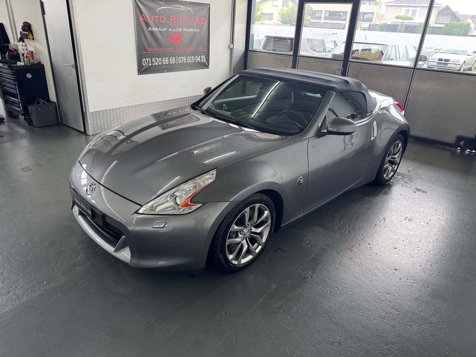 NISSAN 370 Z Roadster Pack-image-8