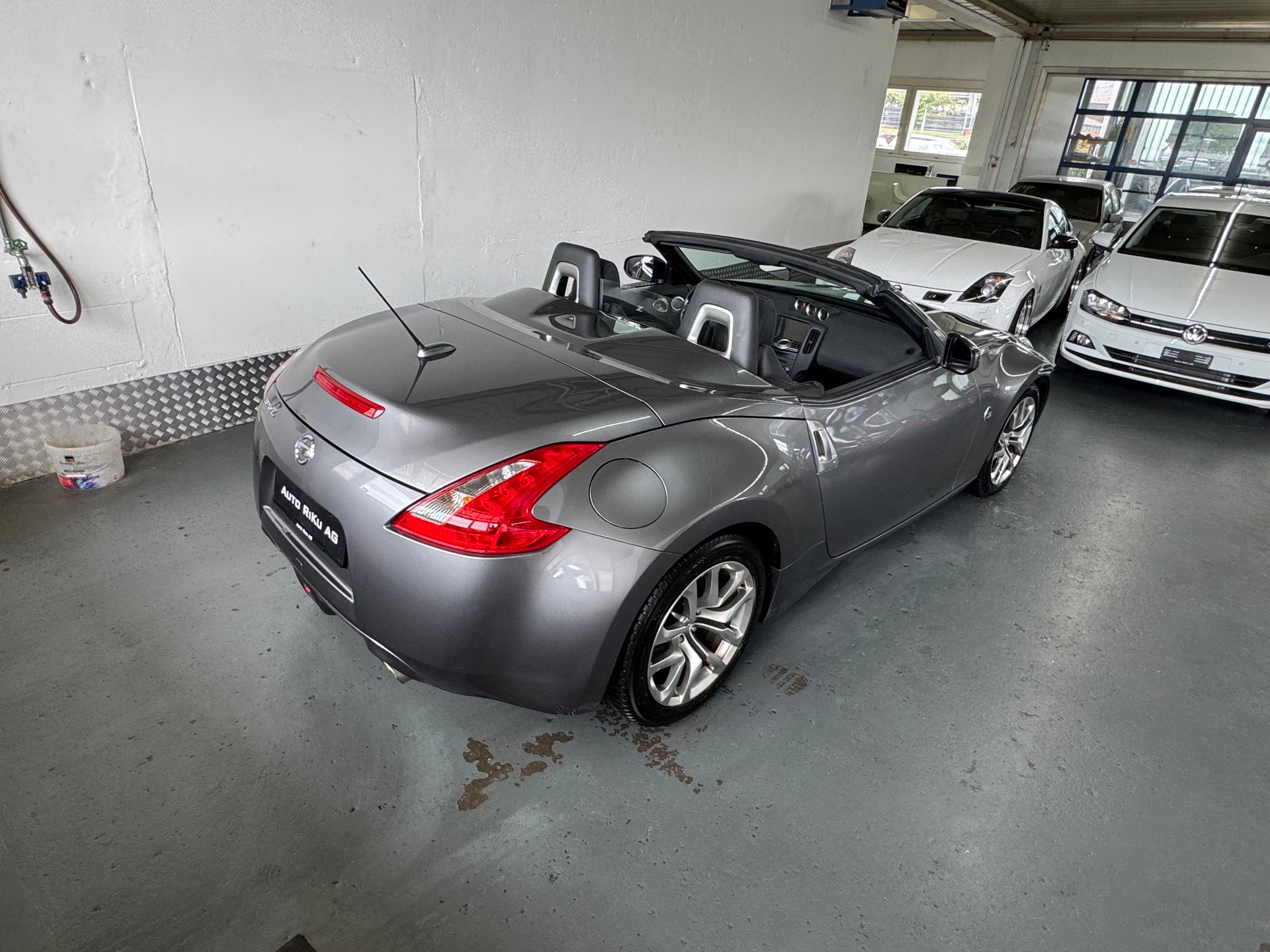 NISSAN 370 Z Roadster Pack-image-15