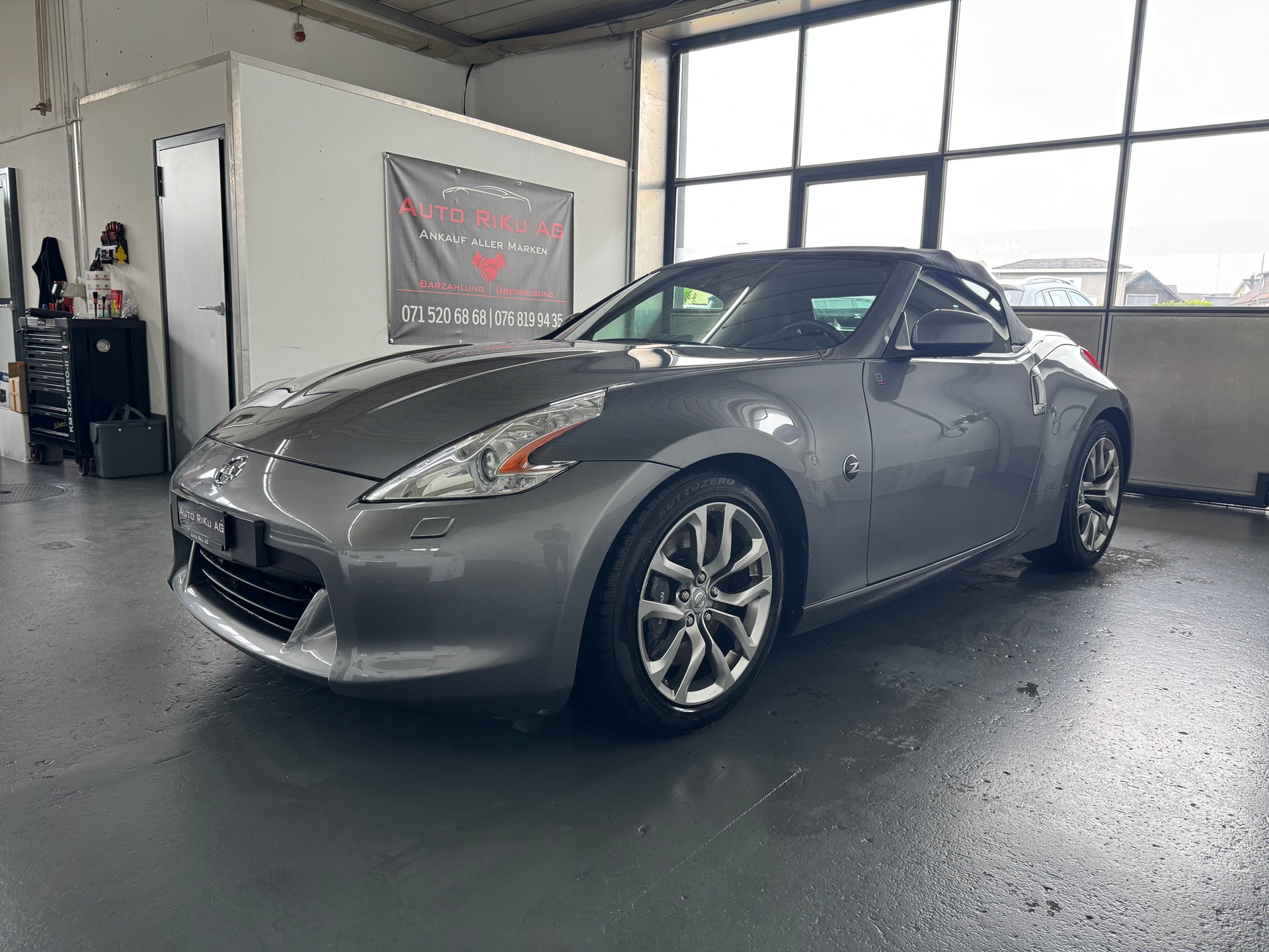 NISSAN 370 Z Roadster Pack-image-10