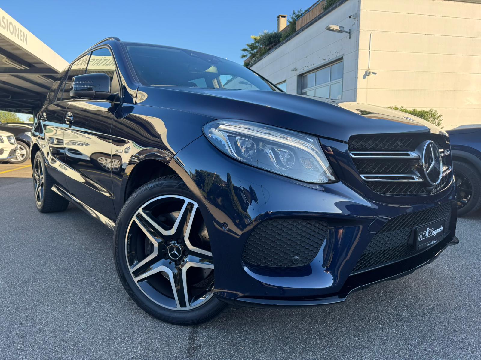 MERCEDES-BENZ GLE 43 AMG Executive 4Matic 9G-Tronic-image-2