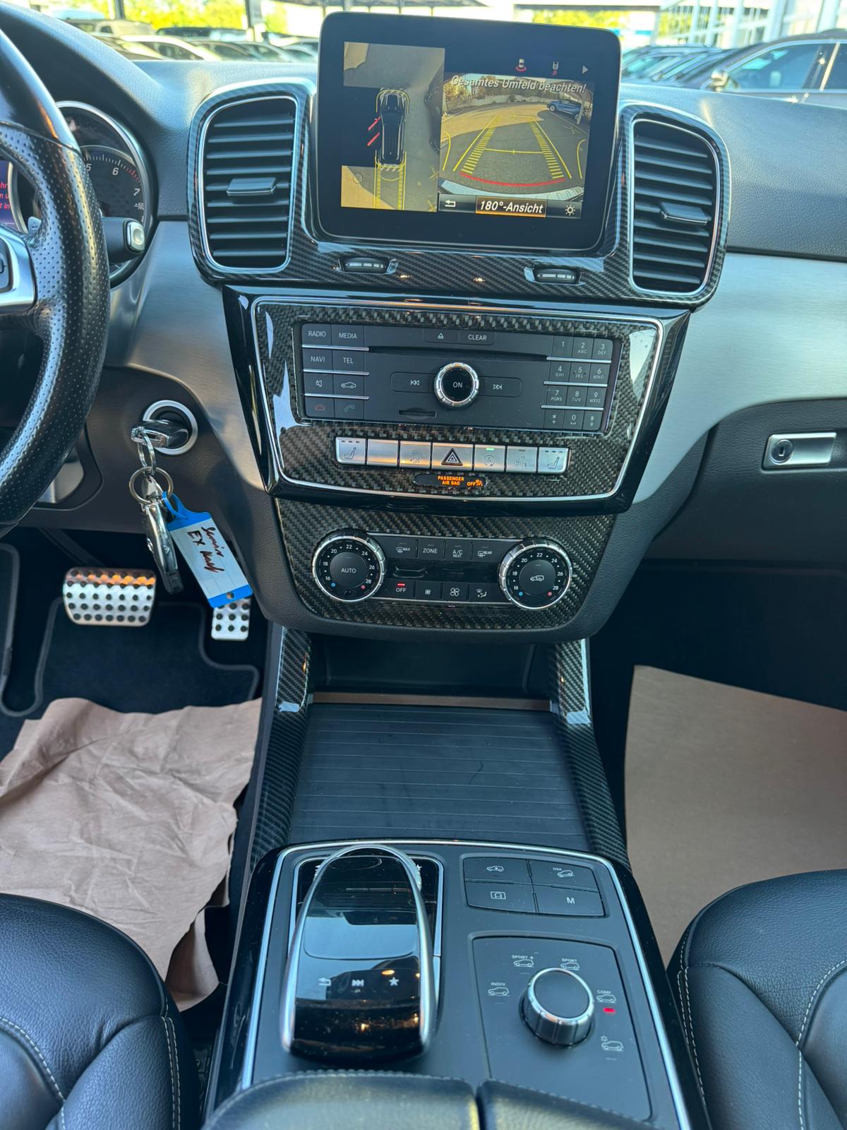 MERCEDES-BENZ GLE 43 AMG Executive 4Matic 9G-Tronic-image-15