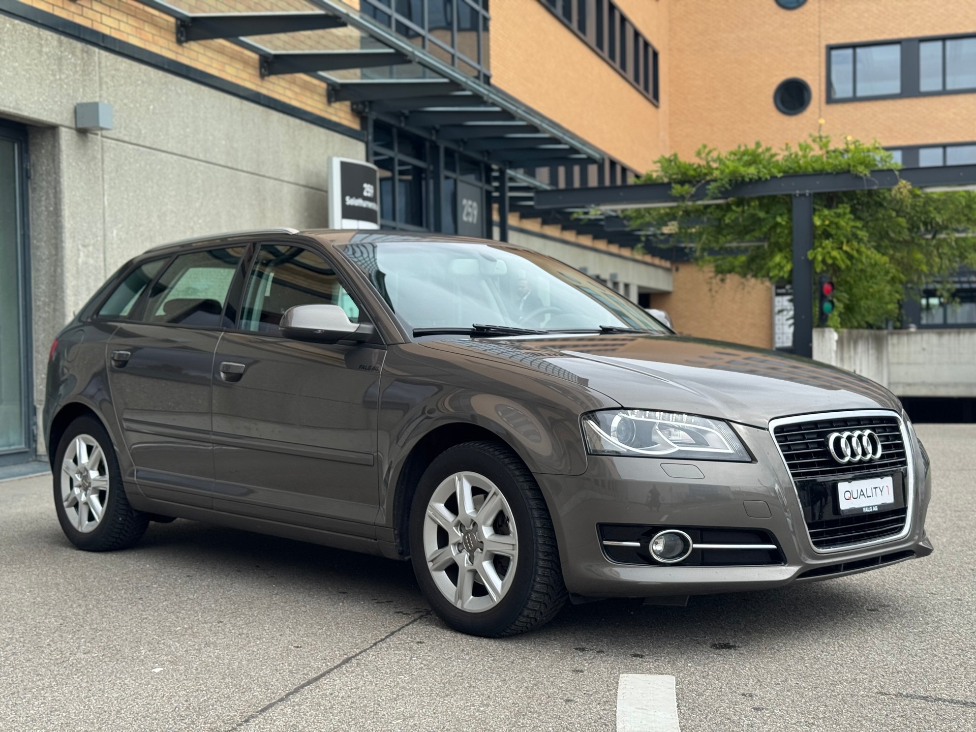 AUDI A3 Sportback 1.4 TFSI Start Plus S-tronic-image-1