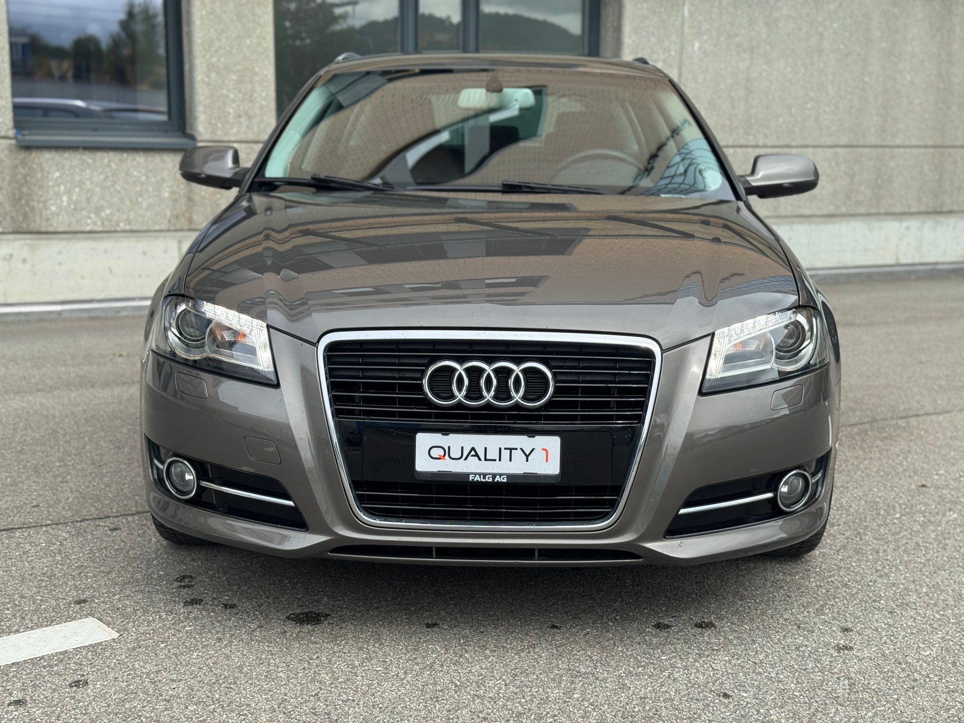 AUDI A3 Sportback 1.4 TFSI Start Plus S-tronic-image-2