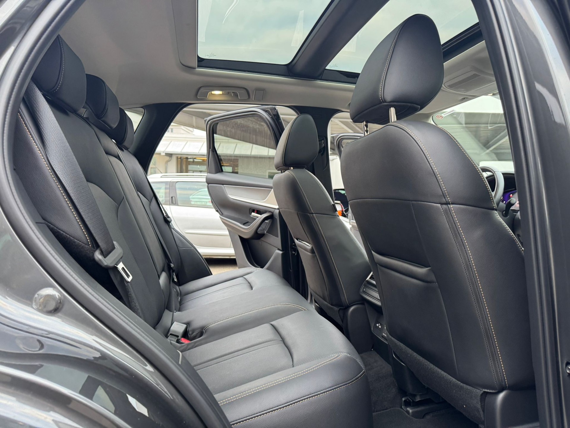 MAZDA CX-60 e-Skyactiv PHEV 327 AWD Homura-image-15