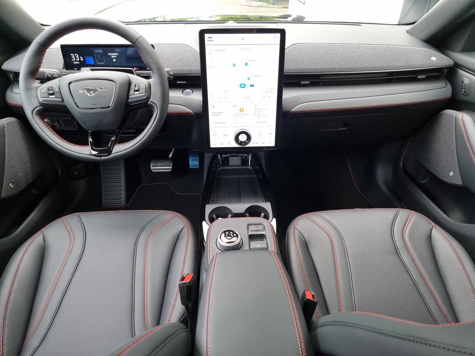 FORD Mustang Mach-E Extended AWD 372 PS-image-3