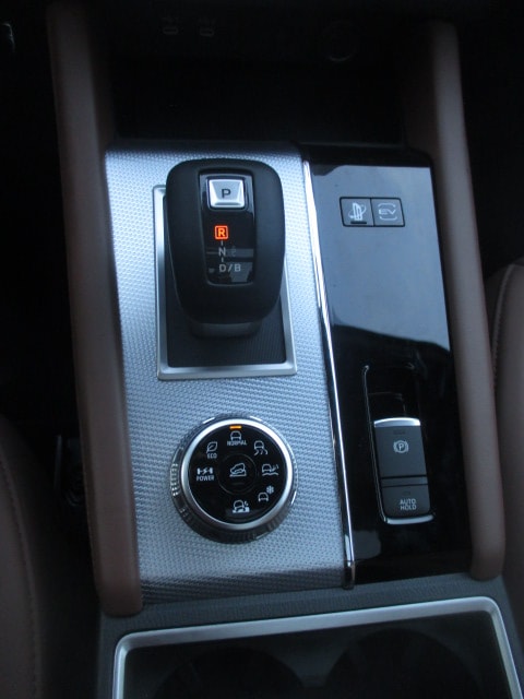 MITSUBISHI Outlander 2.4 PHEV Instyle+ 4WD Automatic-image-11
