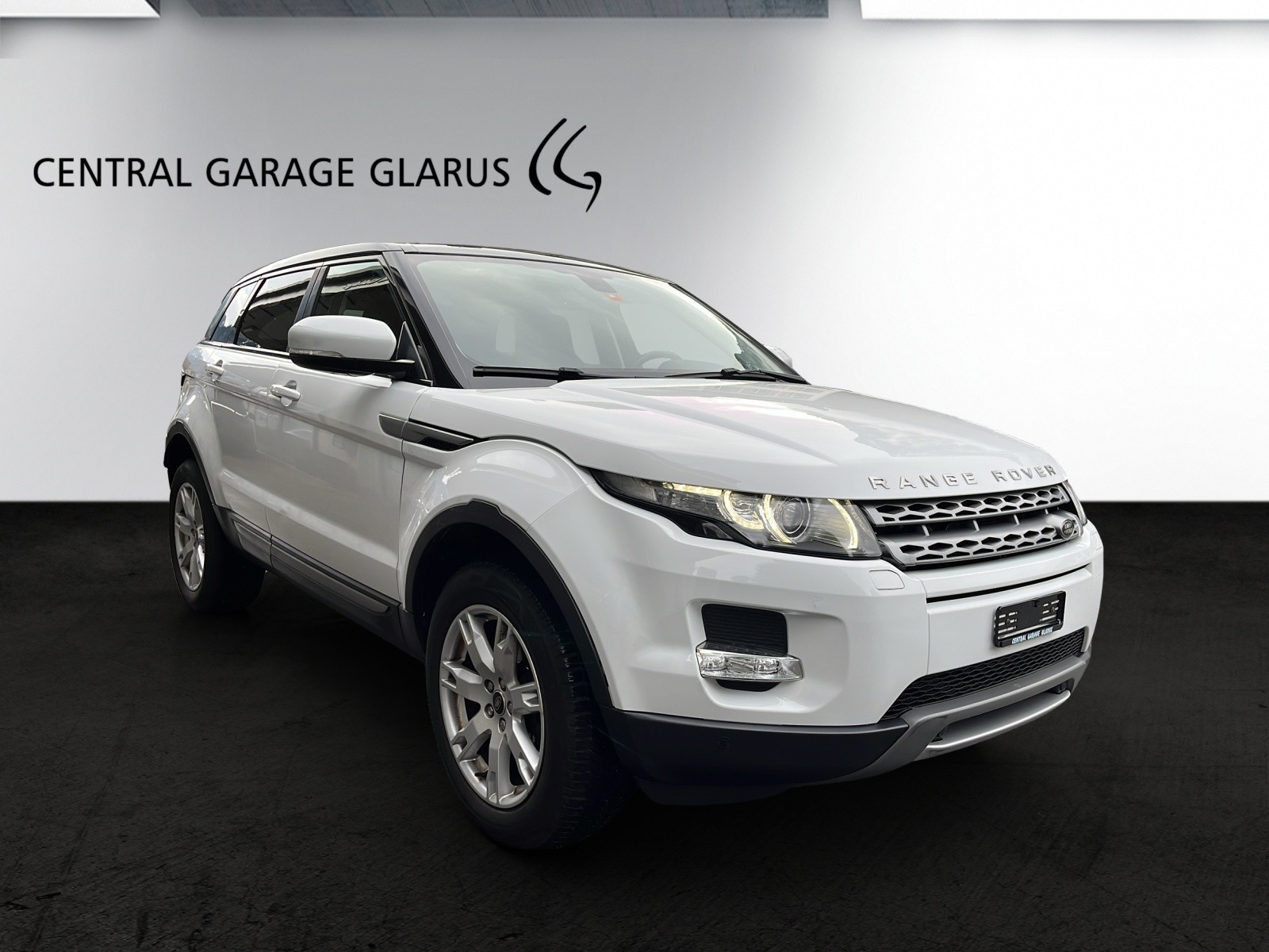 LAND ROVER Range Rover Evoque 2.2 TD4 Pure AT6-image-1