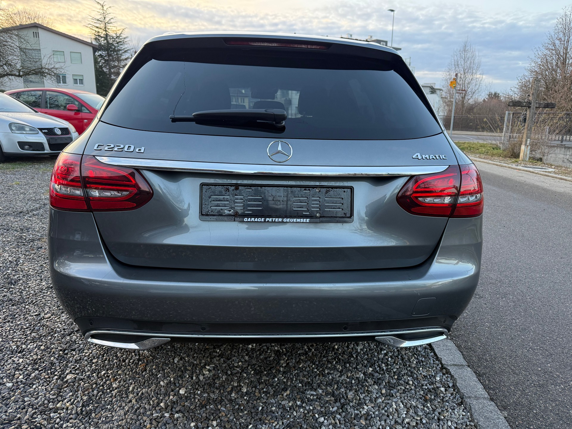 MERCEDES-BENZ C 220 d Avantgarde 4Matic 9G-Tronic-image-2