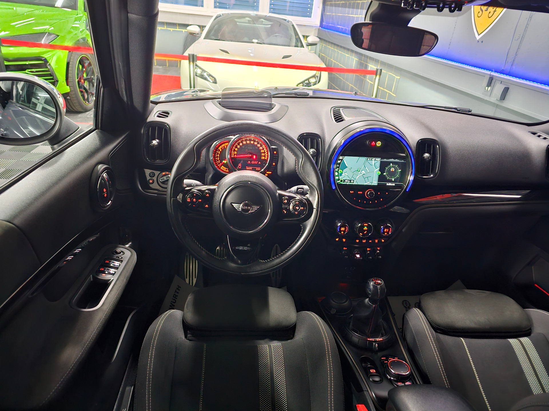 MINI Countryman John Cooper Works ALL4-image-12