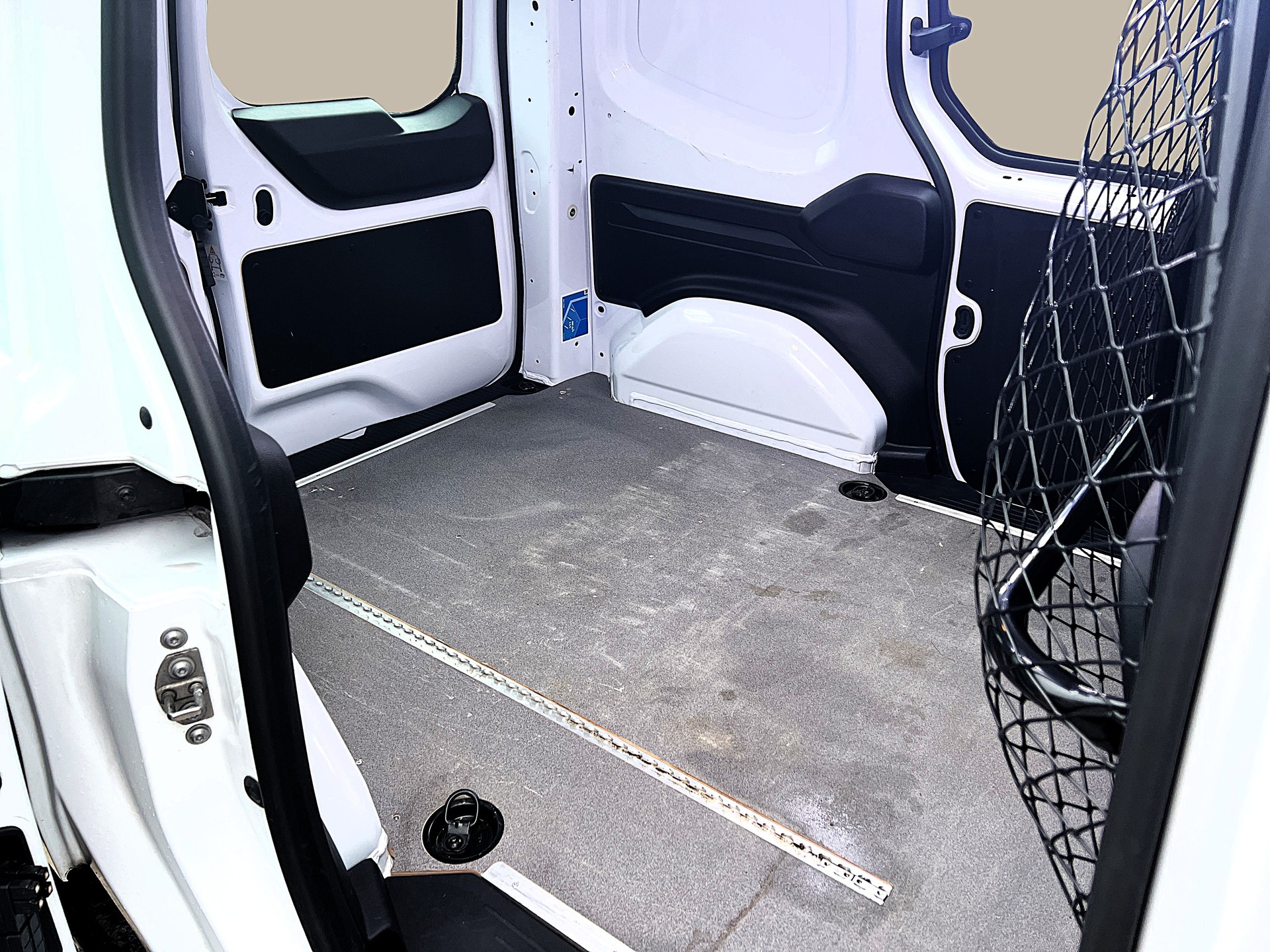 RENAULT Kangoo Van 1.5 dCi Standard 95 Extra-image-13