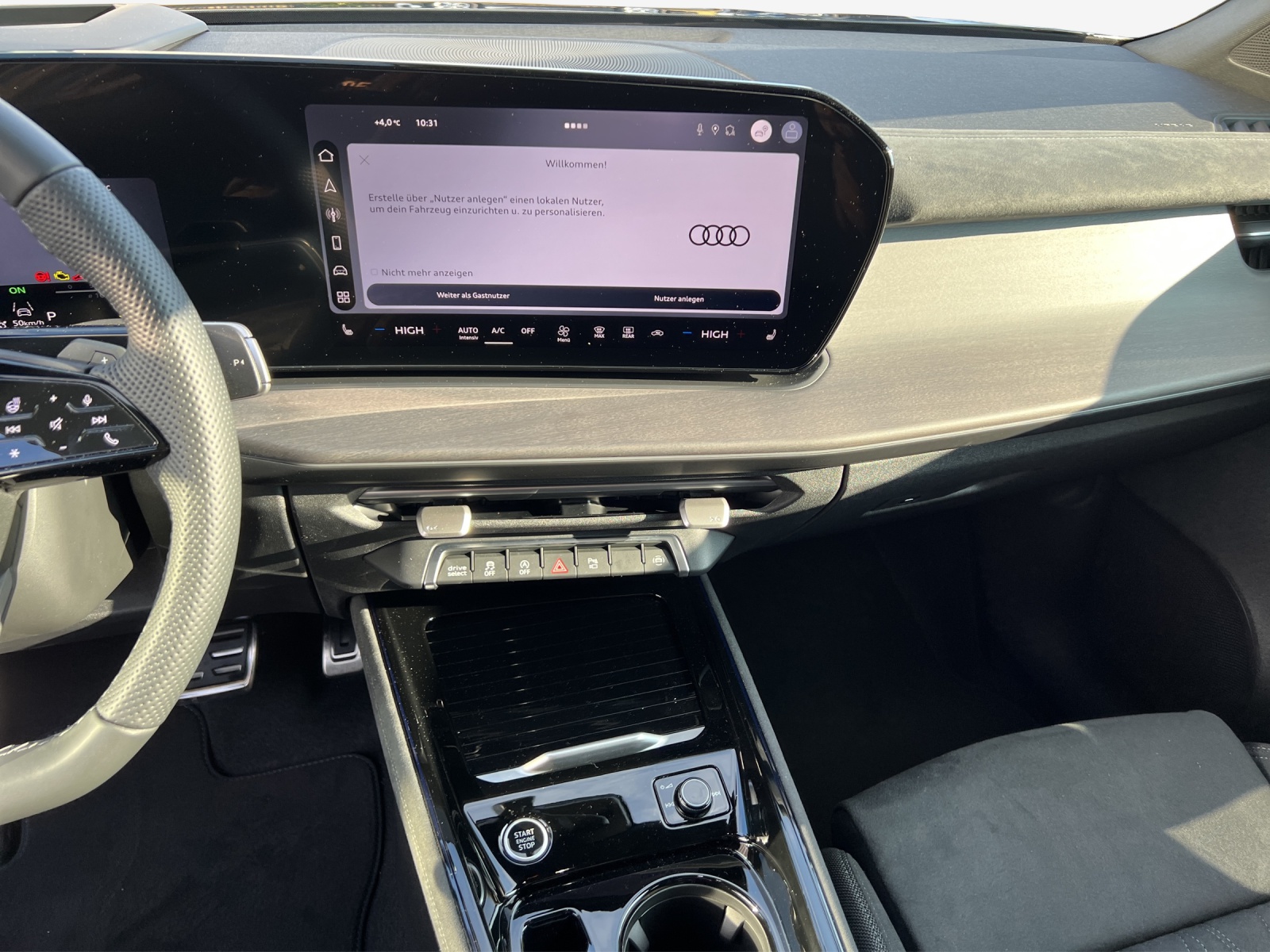 AUDI Q3 Sportback TFSI quattro 195 kW S tronic-image-10
