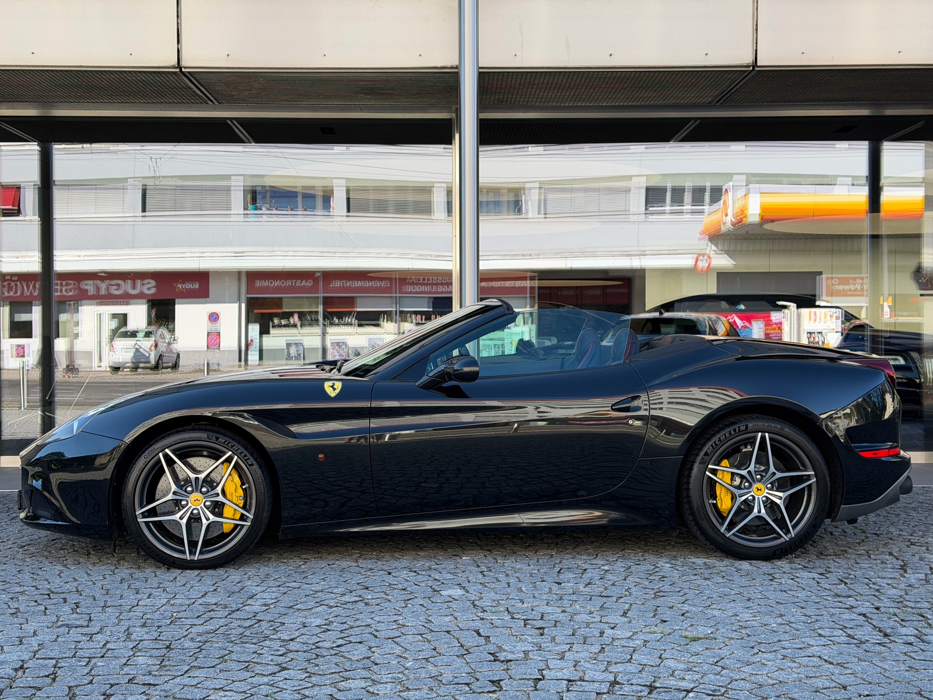 FERRARI California 3.9 V8 T-image-5