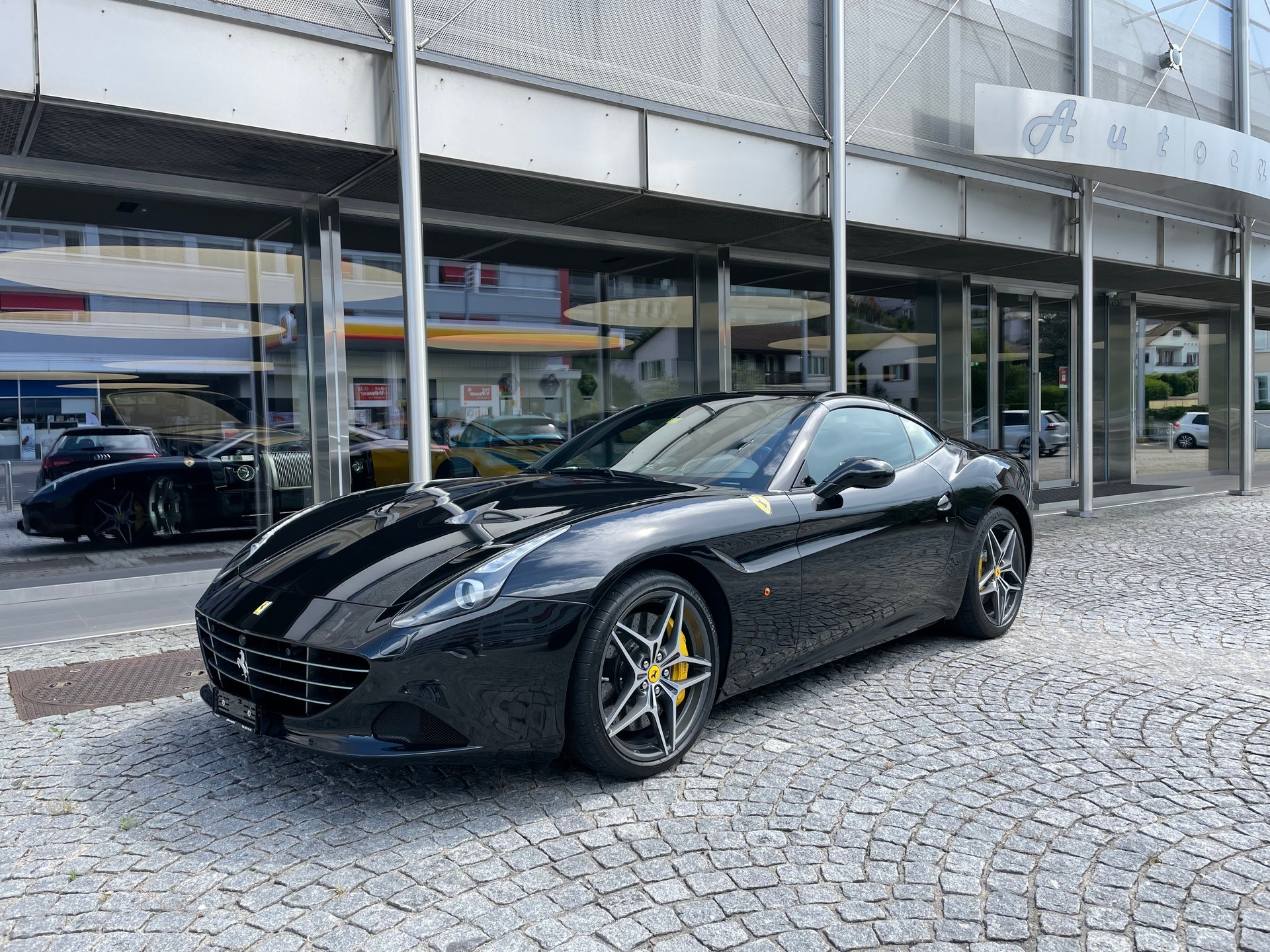 FERRARI California 3.9 V8 T-image-1