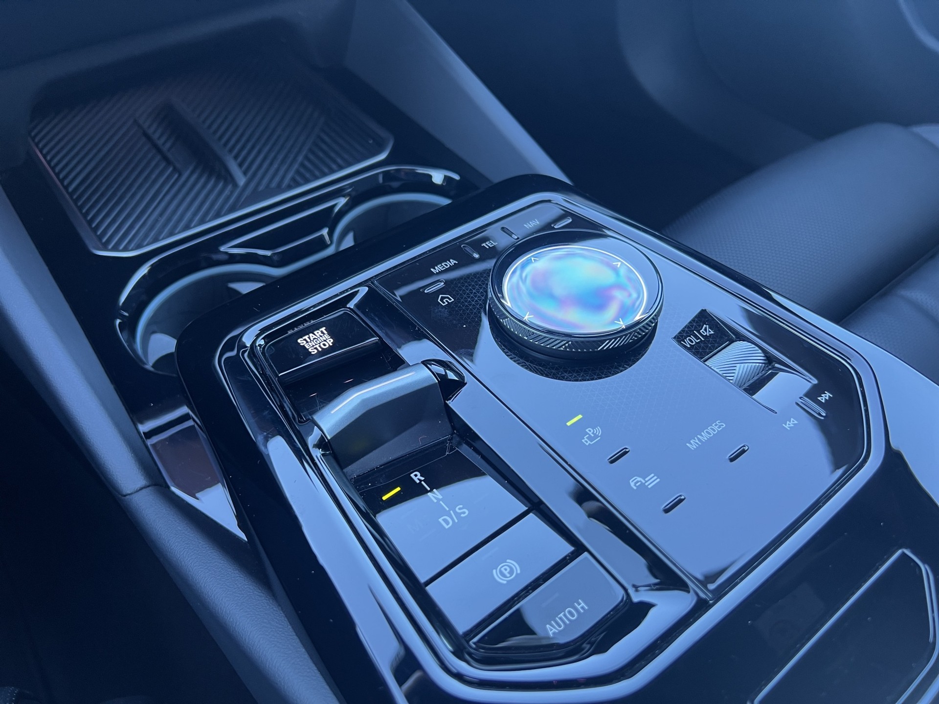 BMW 520d xDr 48V Tour M Sport-image-16