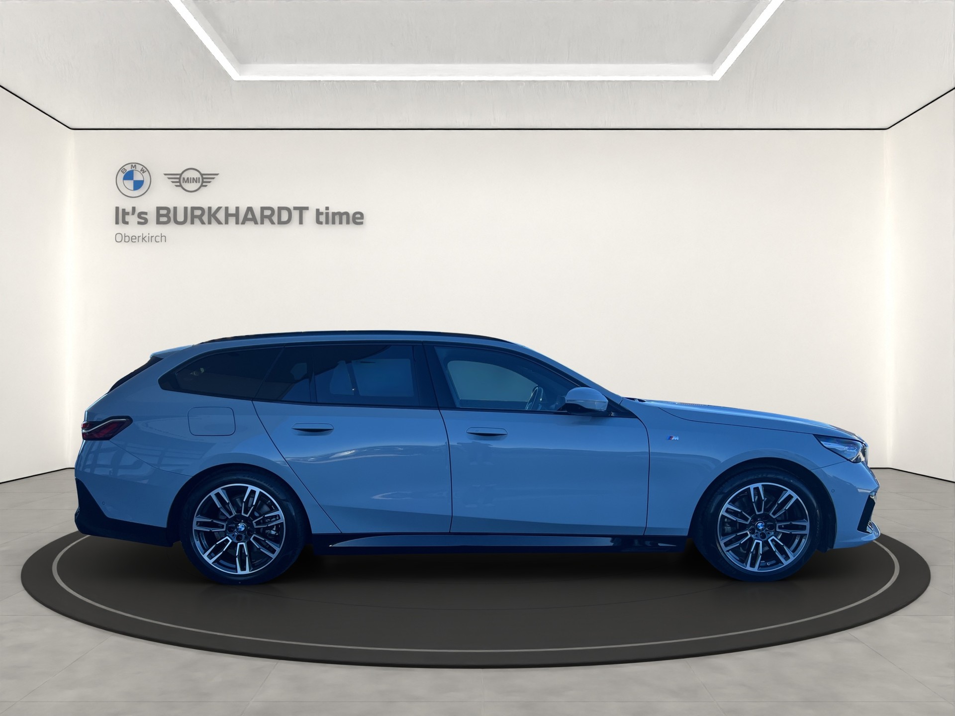 BMW 520d xDr 48V Tour M Sport-image-5