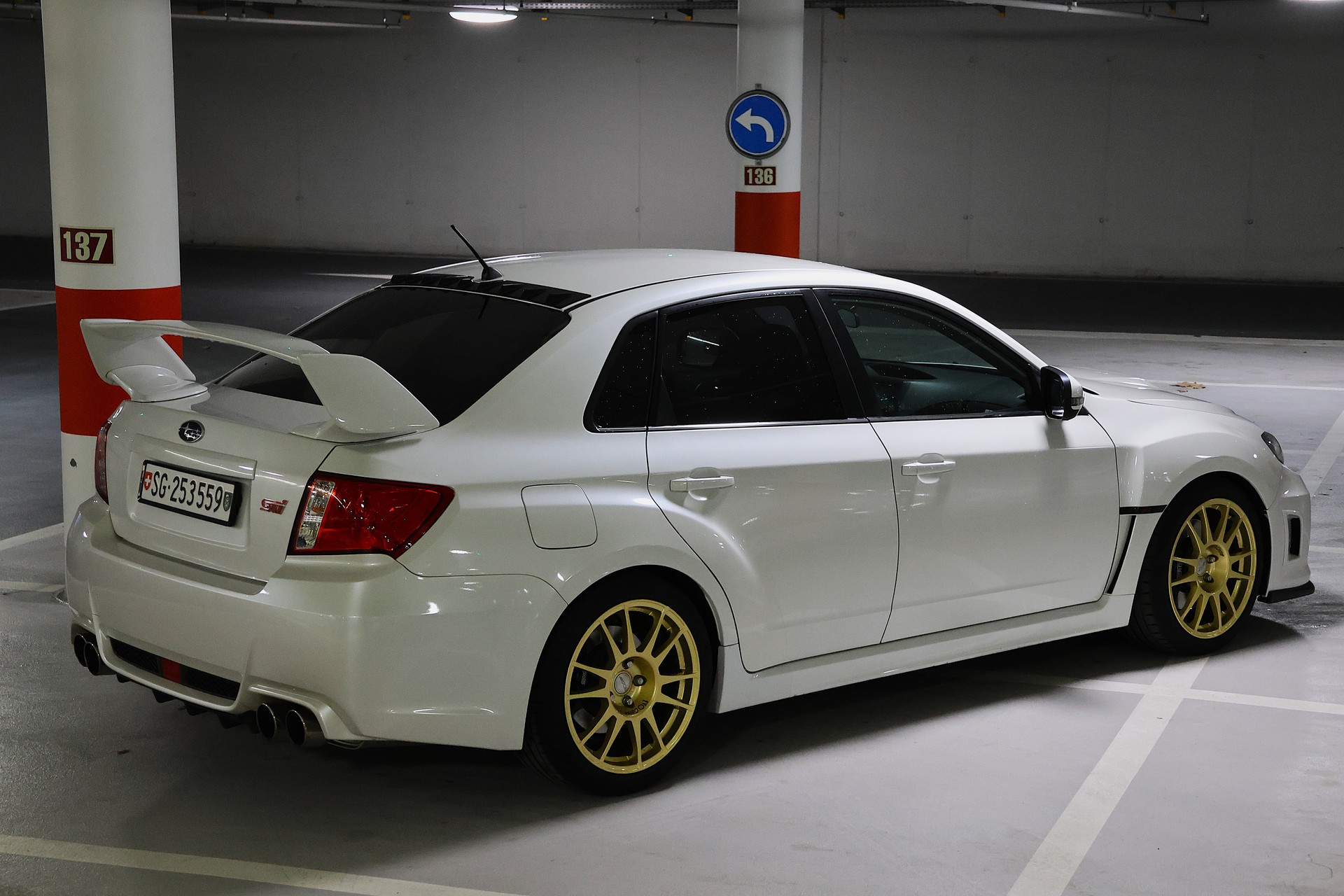 SUBARU 2.5 Turbo 4WD WRX STI Sport