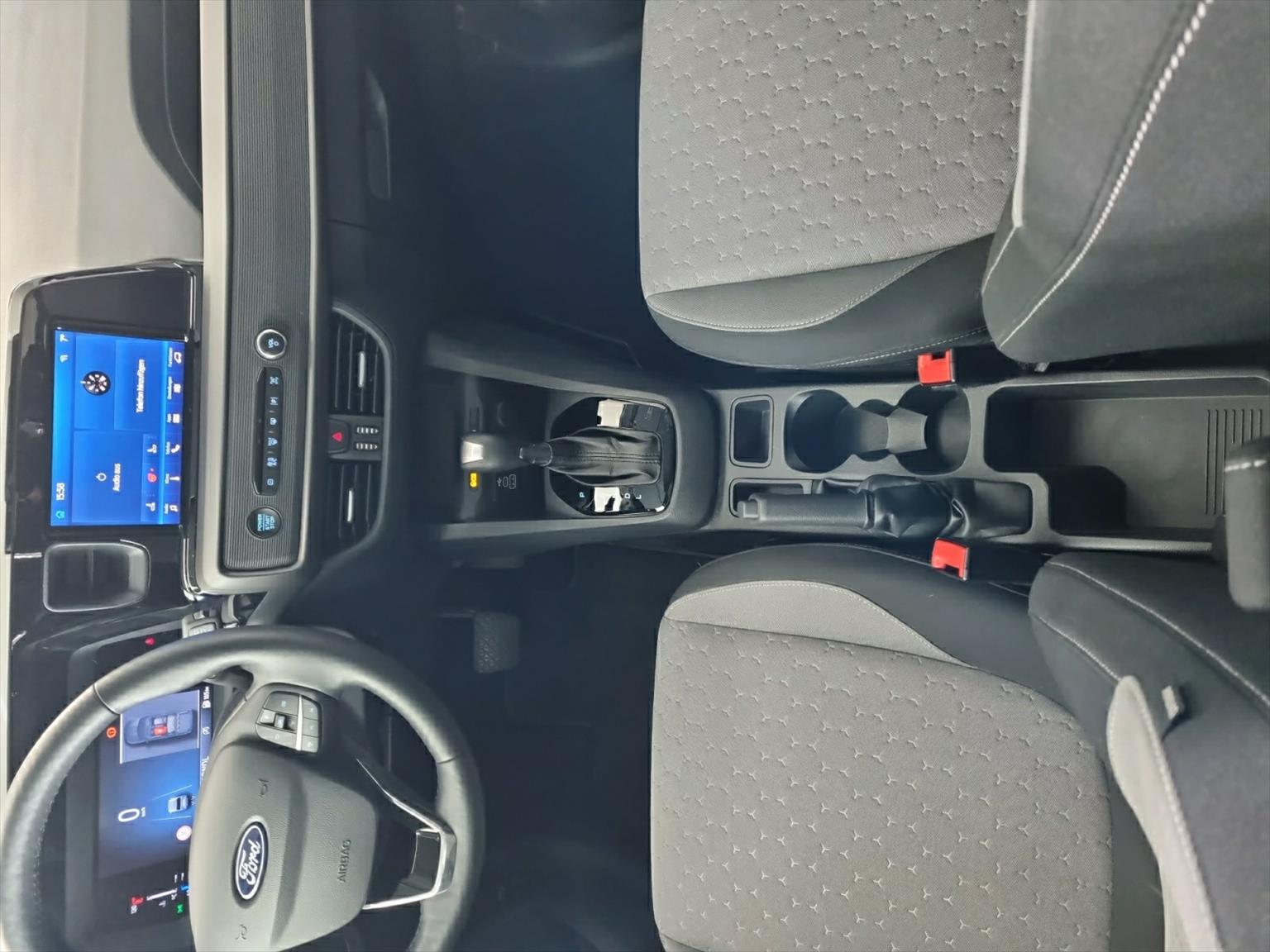 FORD TOURNEO COURIERier 1.0 EcoBoost Titanium Automat-image-8
