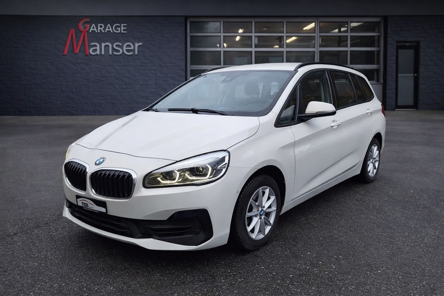 BMW 216d Gran Tourer-image-0