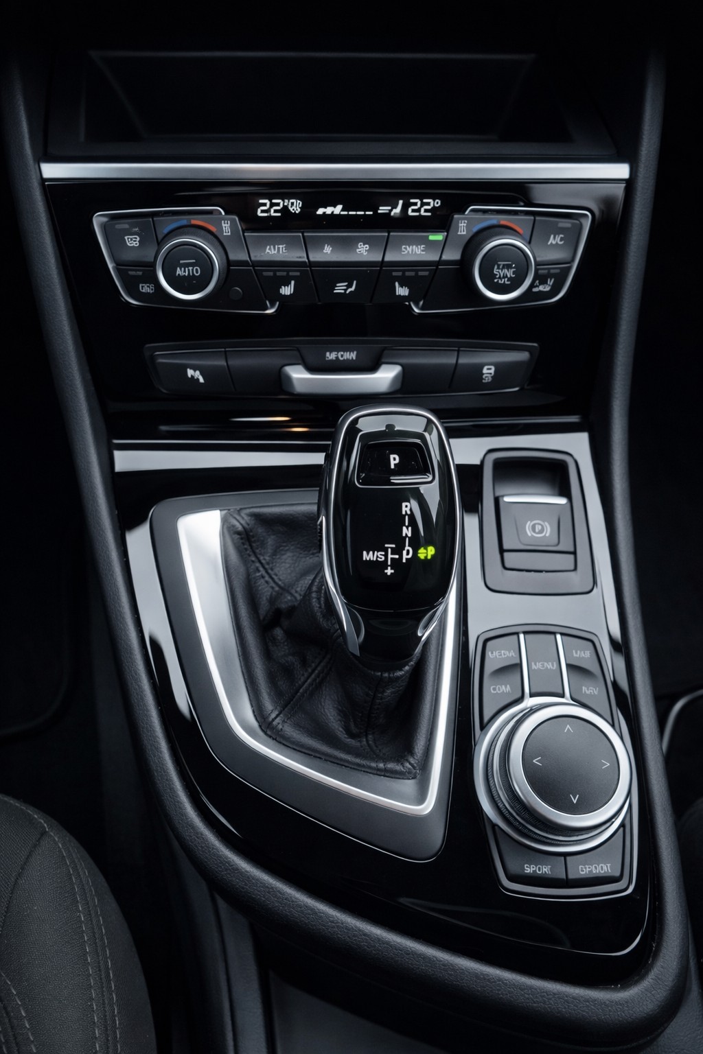 BMW 216d Gran Tourer-image-13