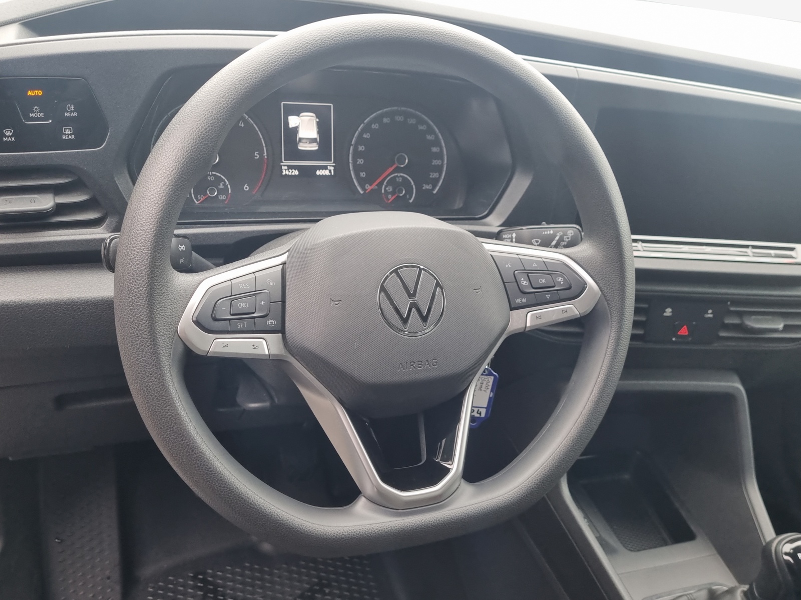 VW Caddy Cargo 2.0TDI-image-9